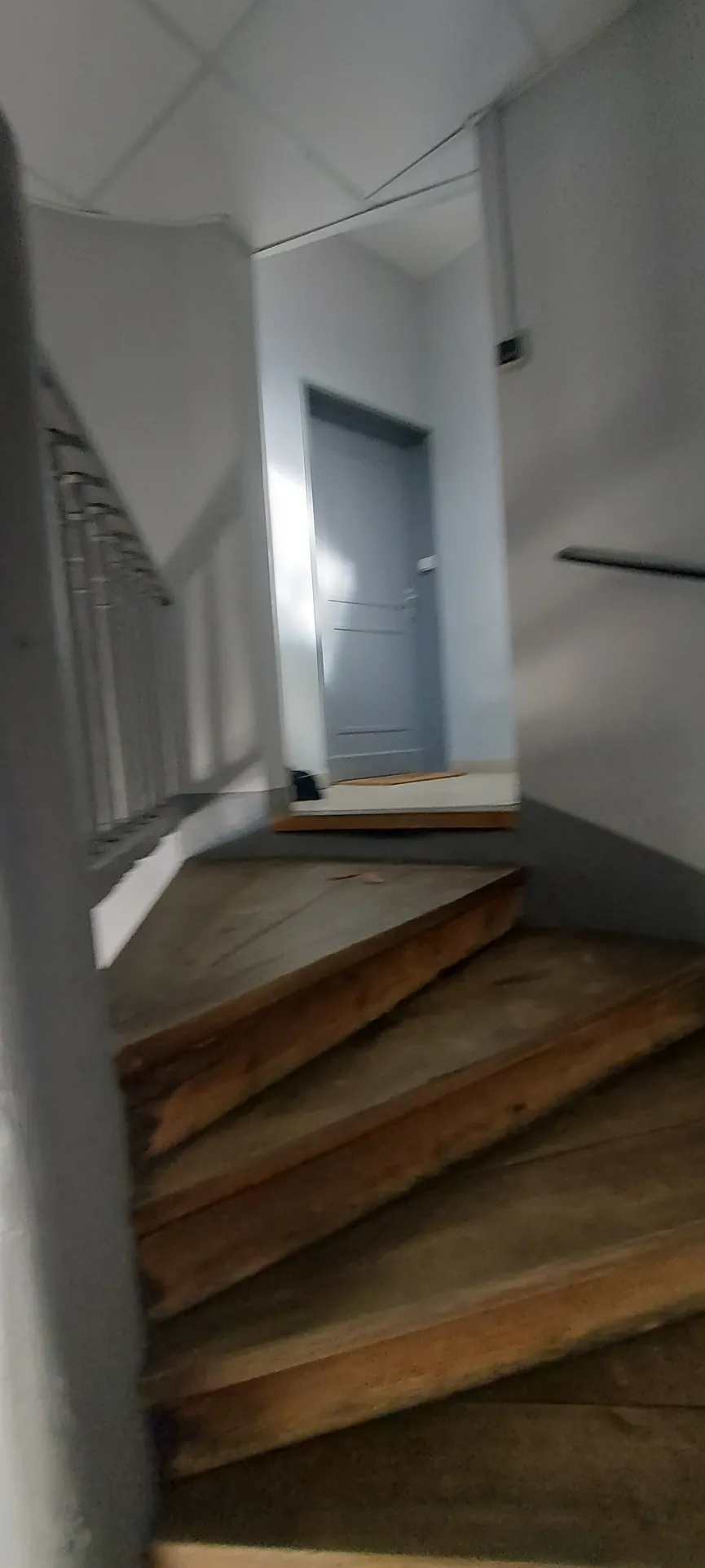 Appartement de 45 m² en centre-ville de Vienne à vendre loué 