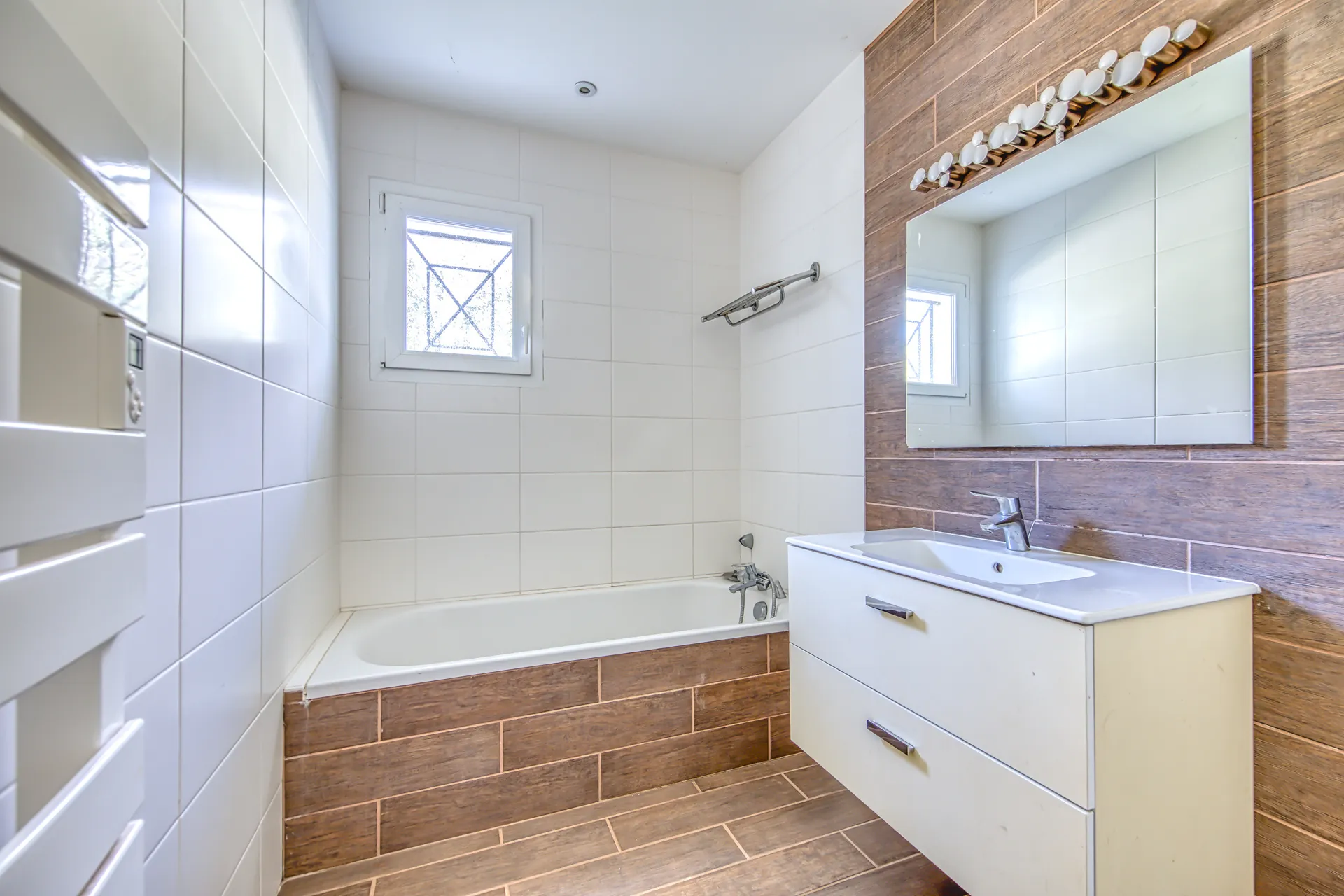 Maison récente de 122 m² avec jardin à Vertheuil - Secteur calme 