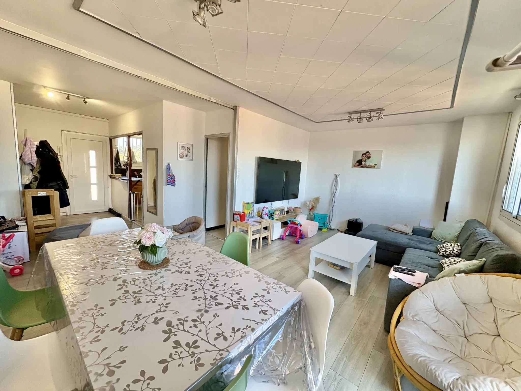 Appartement 3 pièces à La Seyne-sur-Mer avec vue dégagée et balcon 