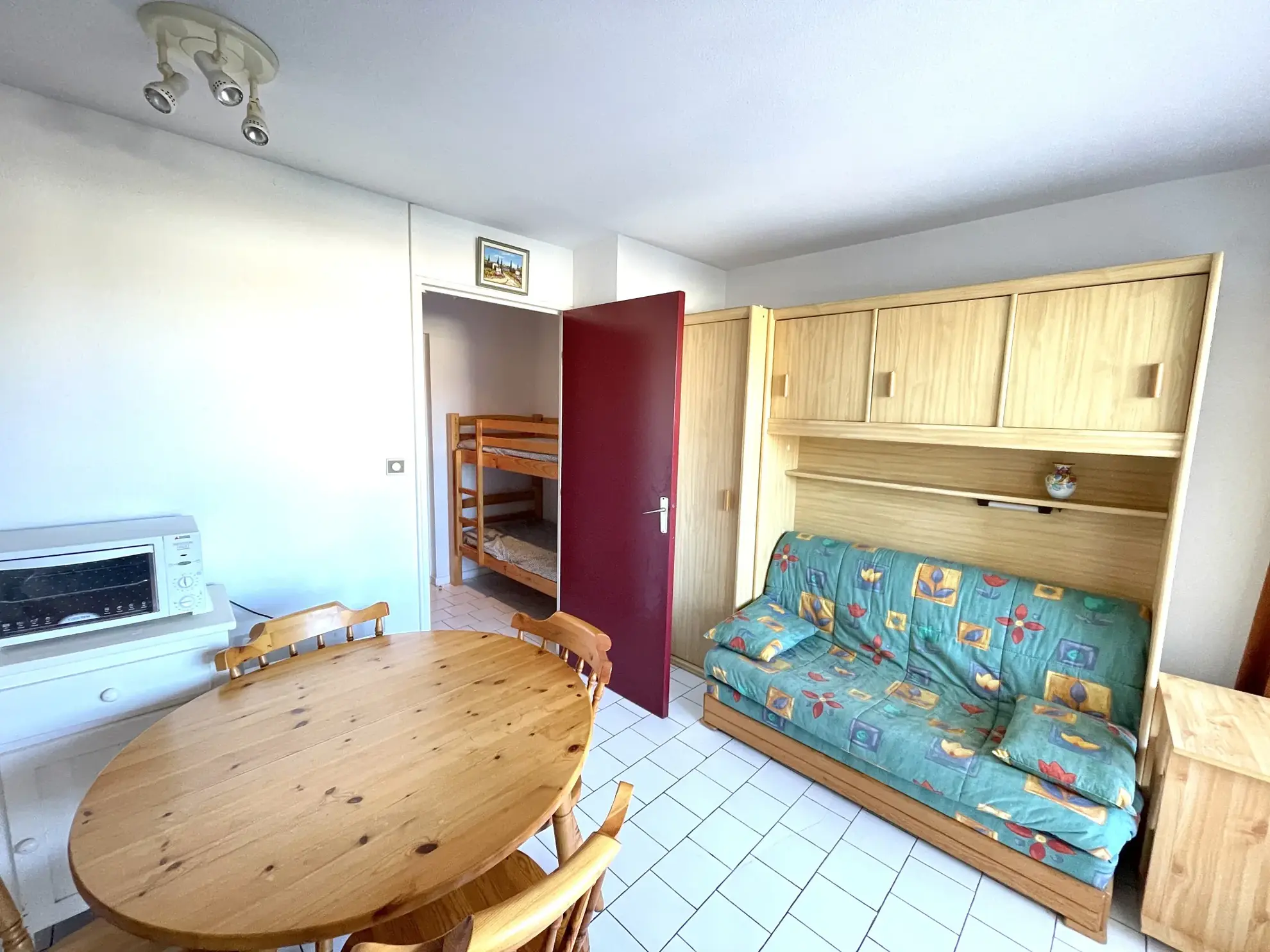 Appartement T2 lumineux avec terrasse et parking privé au Cap d'Agde 