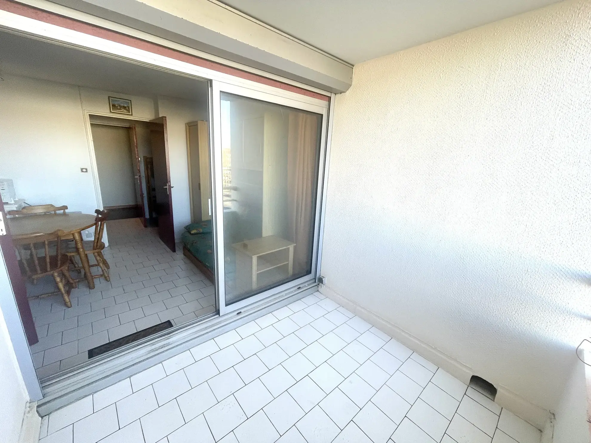 Appartement T2 lumineux avec terrasse et parking privé au Cap d'Agde 