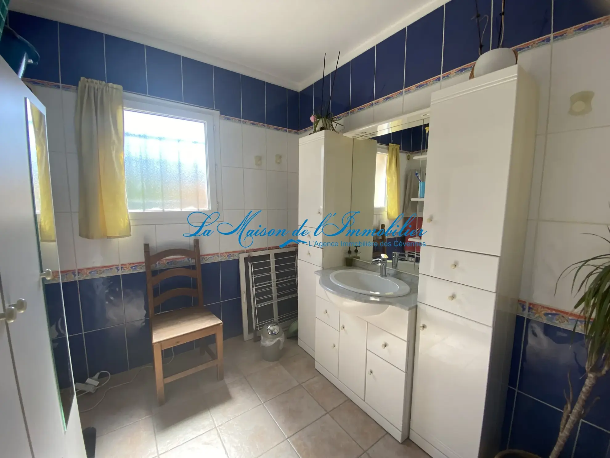 Maison de plain-pied avec piscine à Ledignan – Calme et proximité des grands axes 