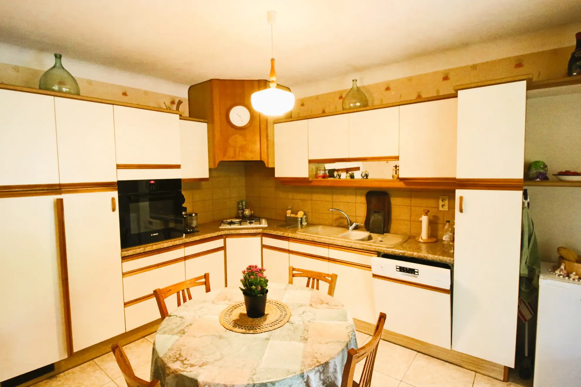 Maison familiale avec grand parc arboré à Montayral - Opportunité à saisir 