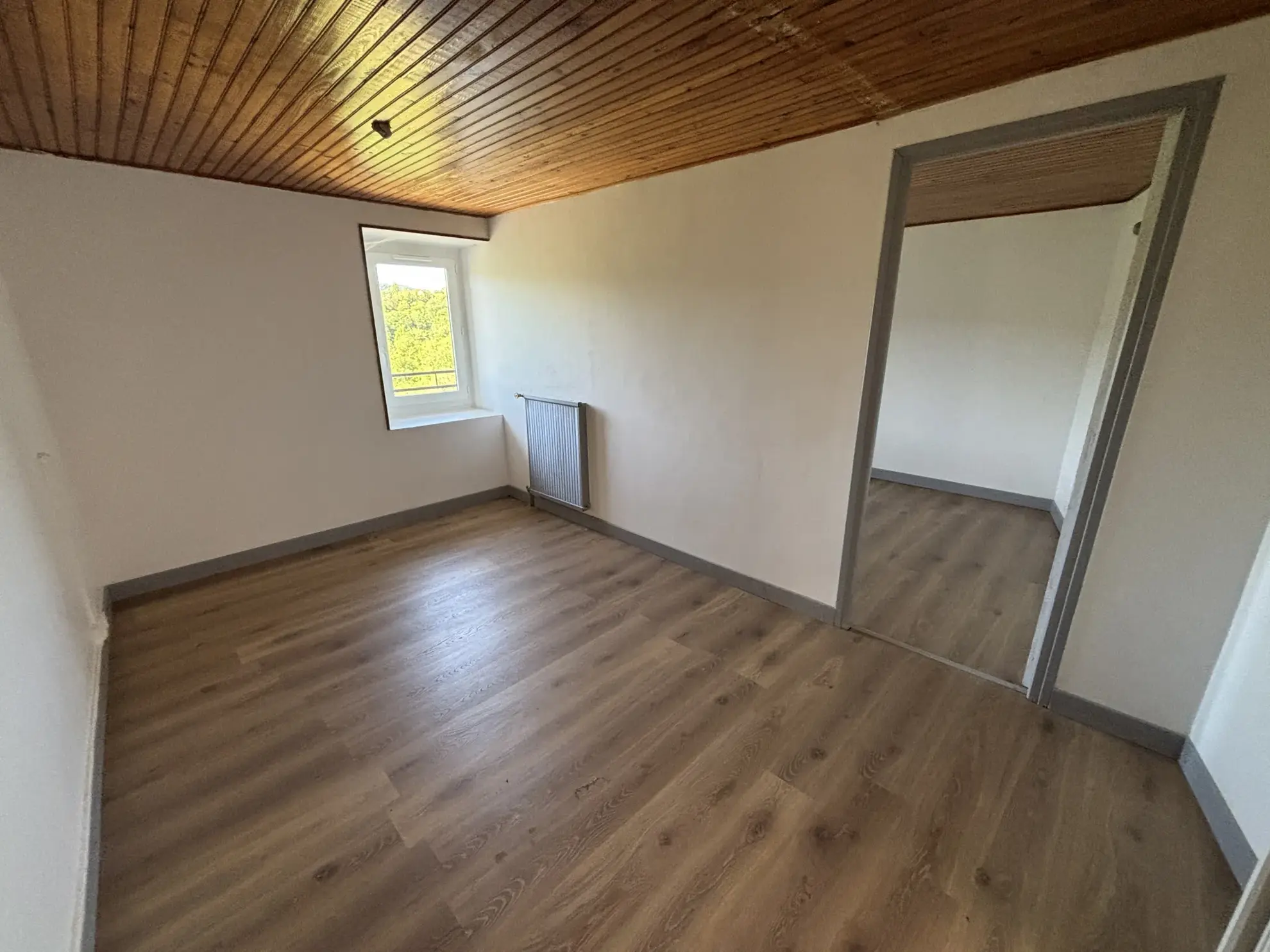 Maison en pierres avec terrasses et terrain à Broquiès, Vallée du Tarn 