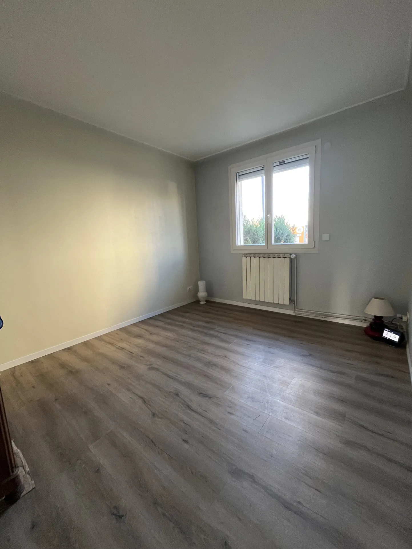 Appartement 2/3 pièces à vendre à Rueil-Malmaison avec parking et cave 