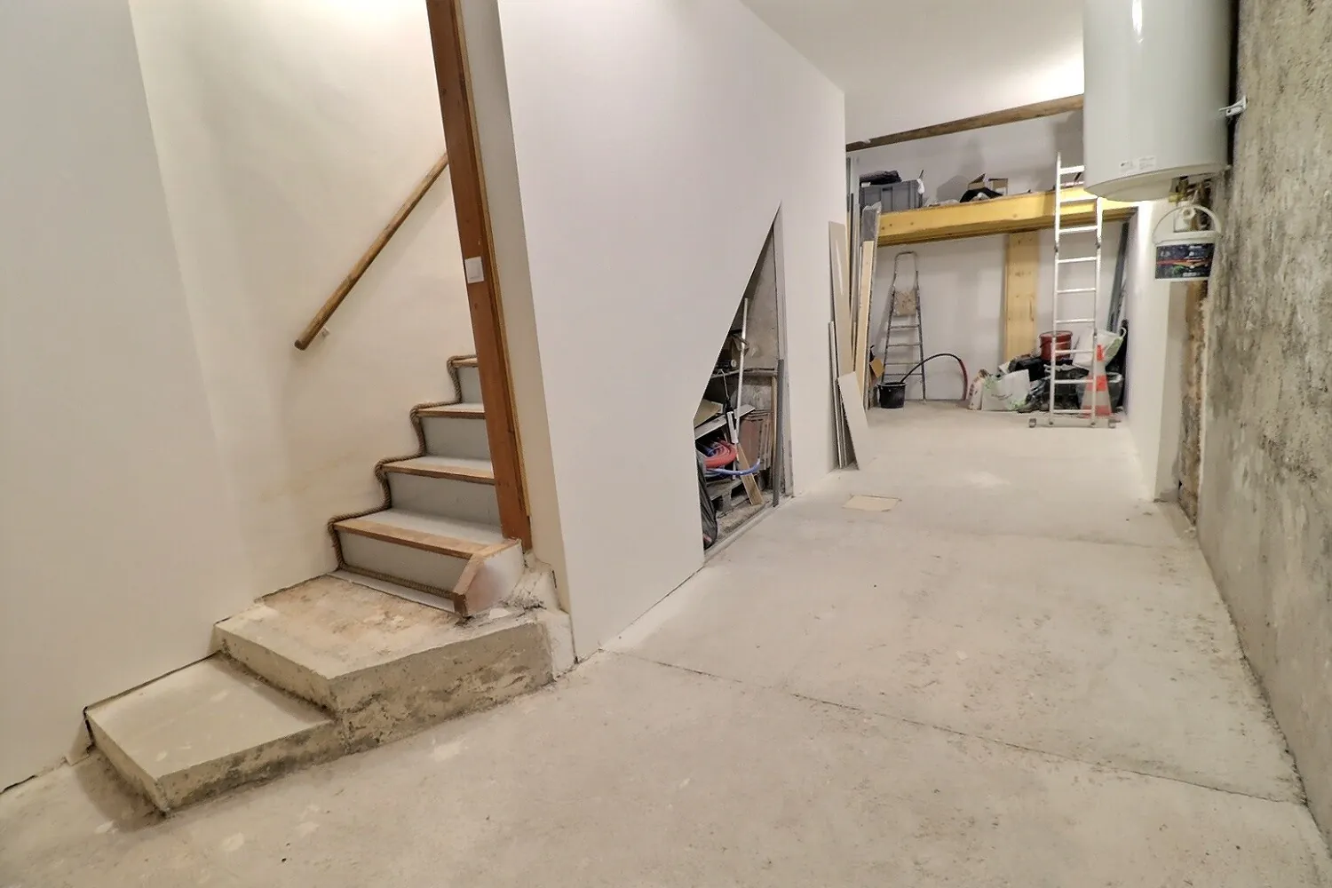 Maison de village 4 pièces à vendre à Clermont l’Hérault avec terrasse et garage 