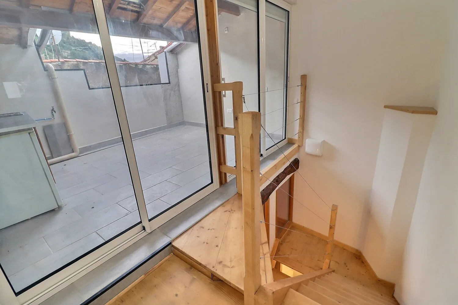 Maison de village 4 pièces à vendre à Clermont l’Hérault avec terrasse et garage 