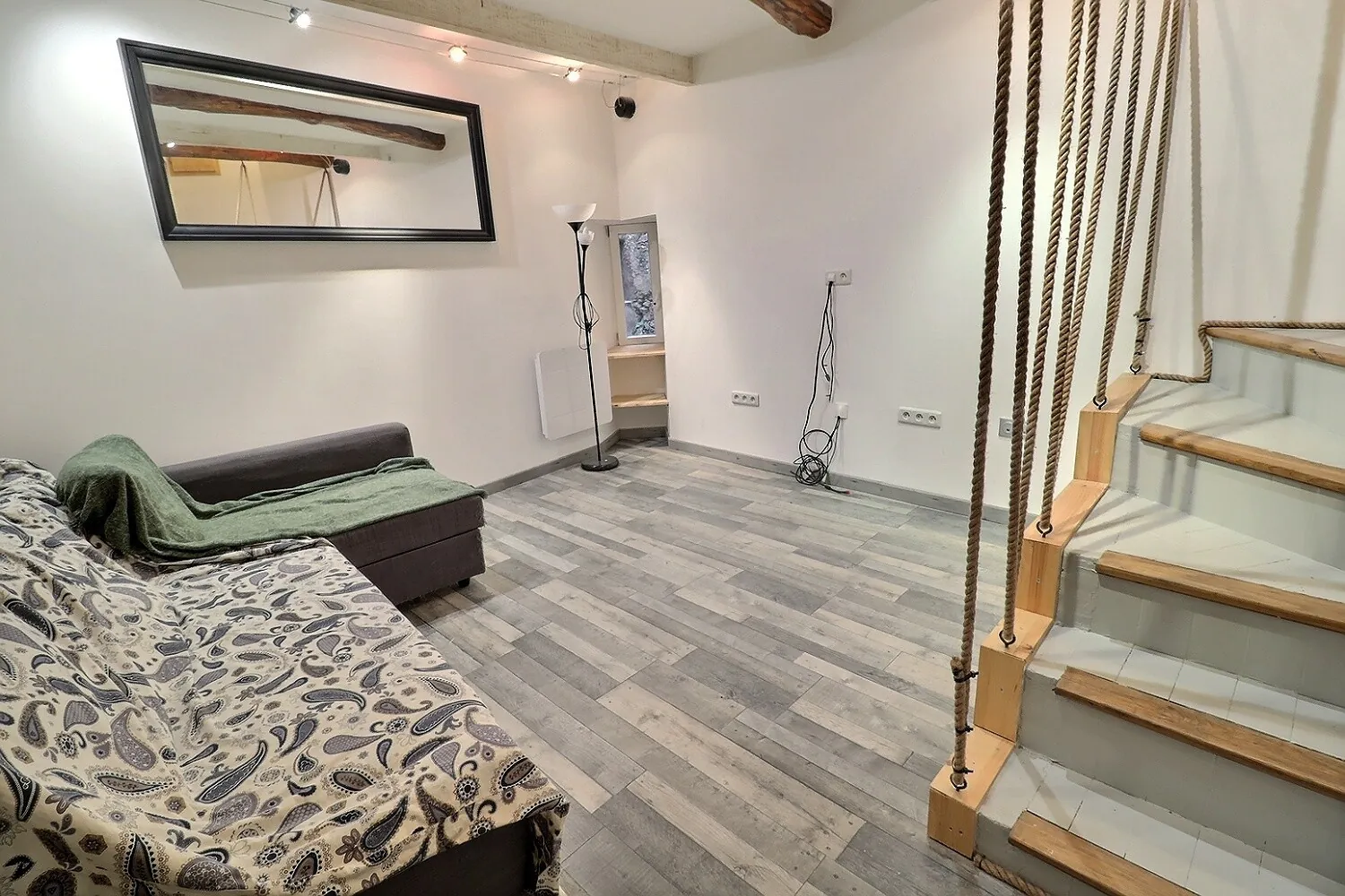 Maison de village 4 pièces à vendre à Clermont l’Hérault avec terrasse et garage 