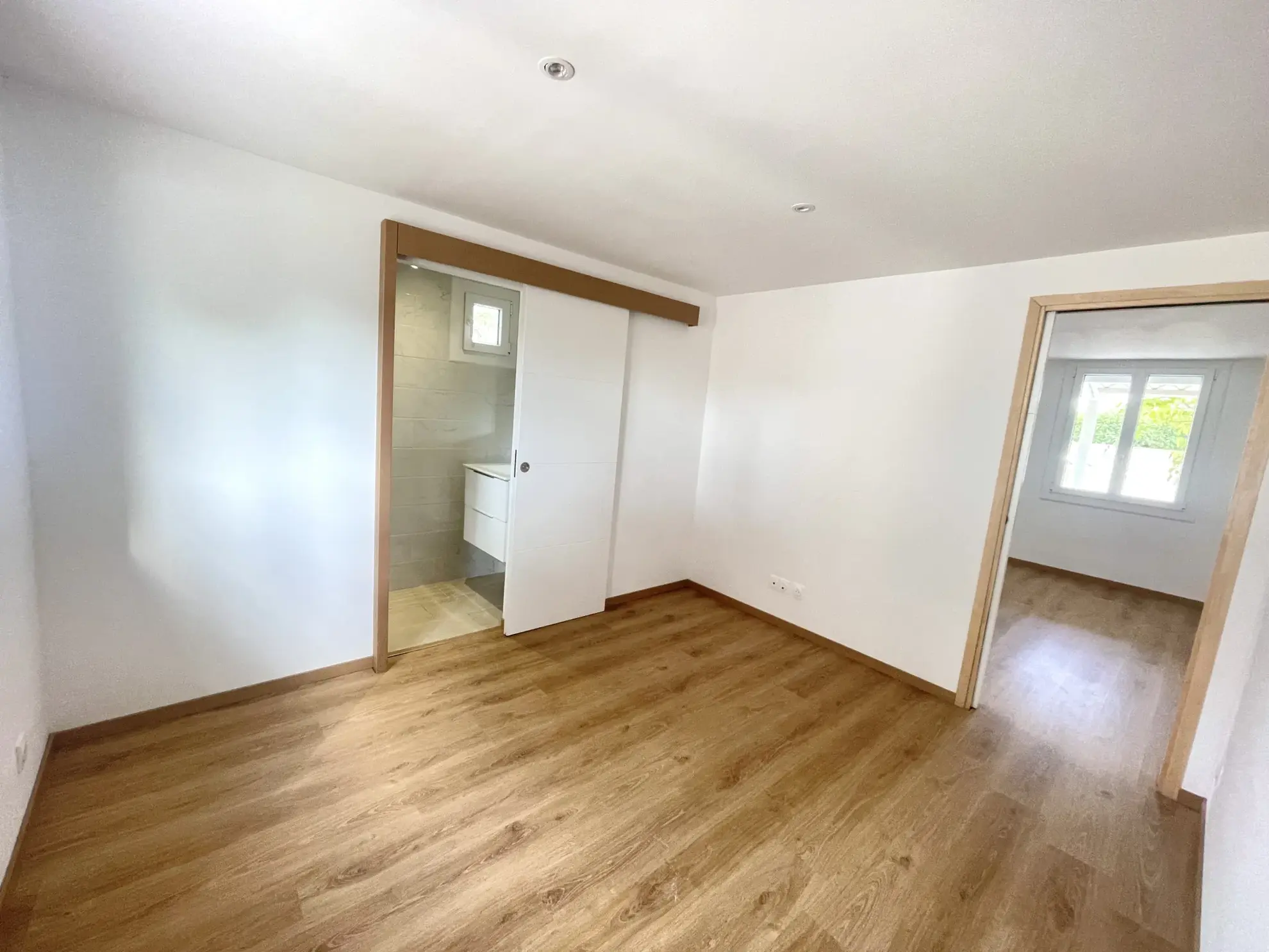 Ensemble immobilier à Grau d'Agde avec maison rénovée et studio proche plage 