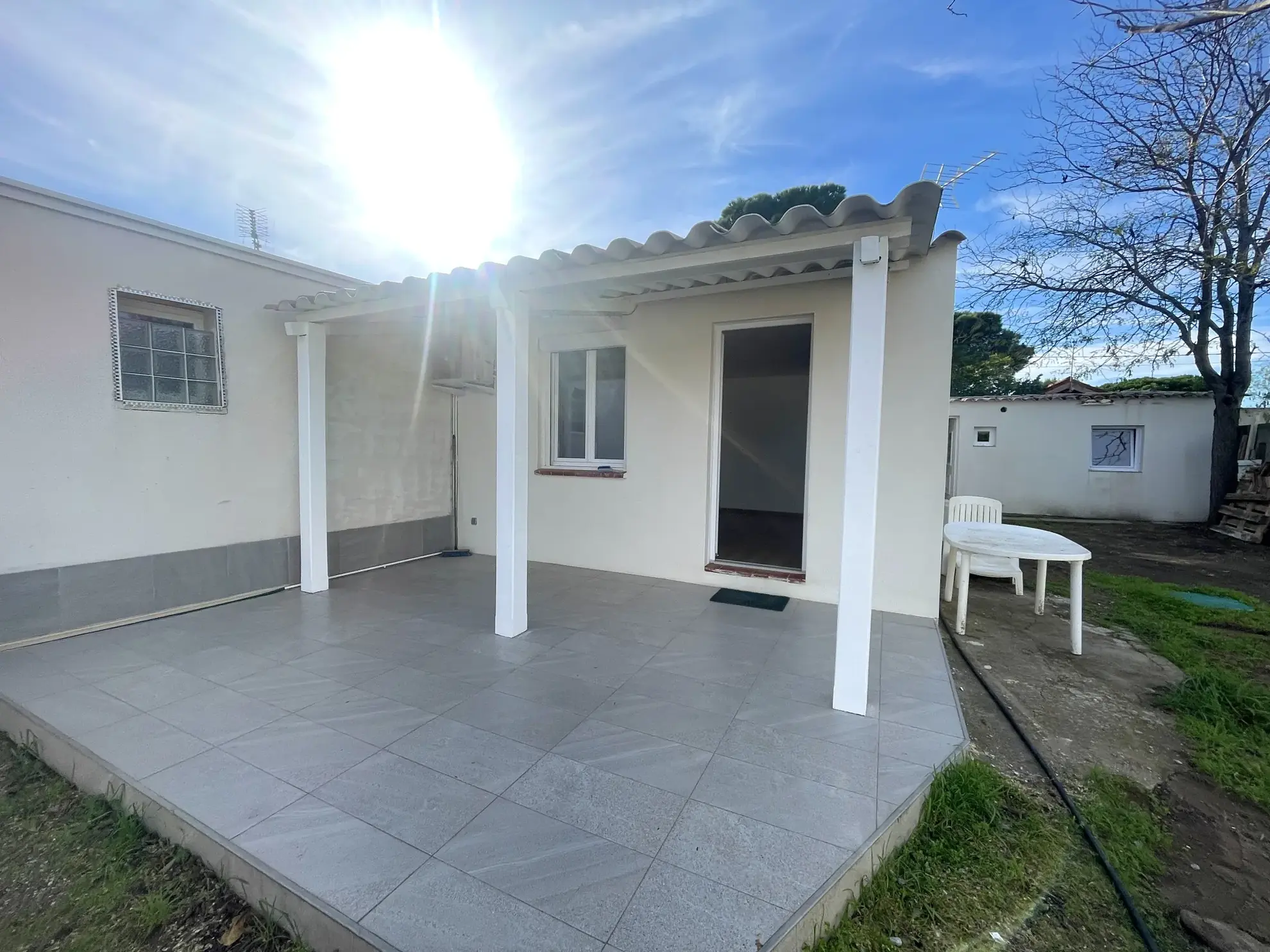 Ensemble immobilier à Grau d'Agde avec maison rénovée et studio proche plage 