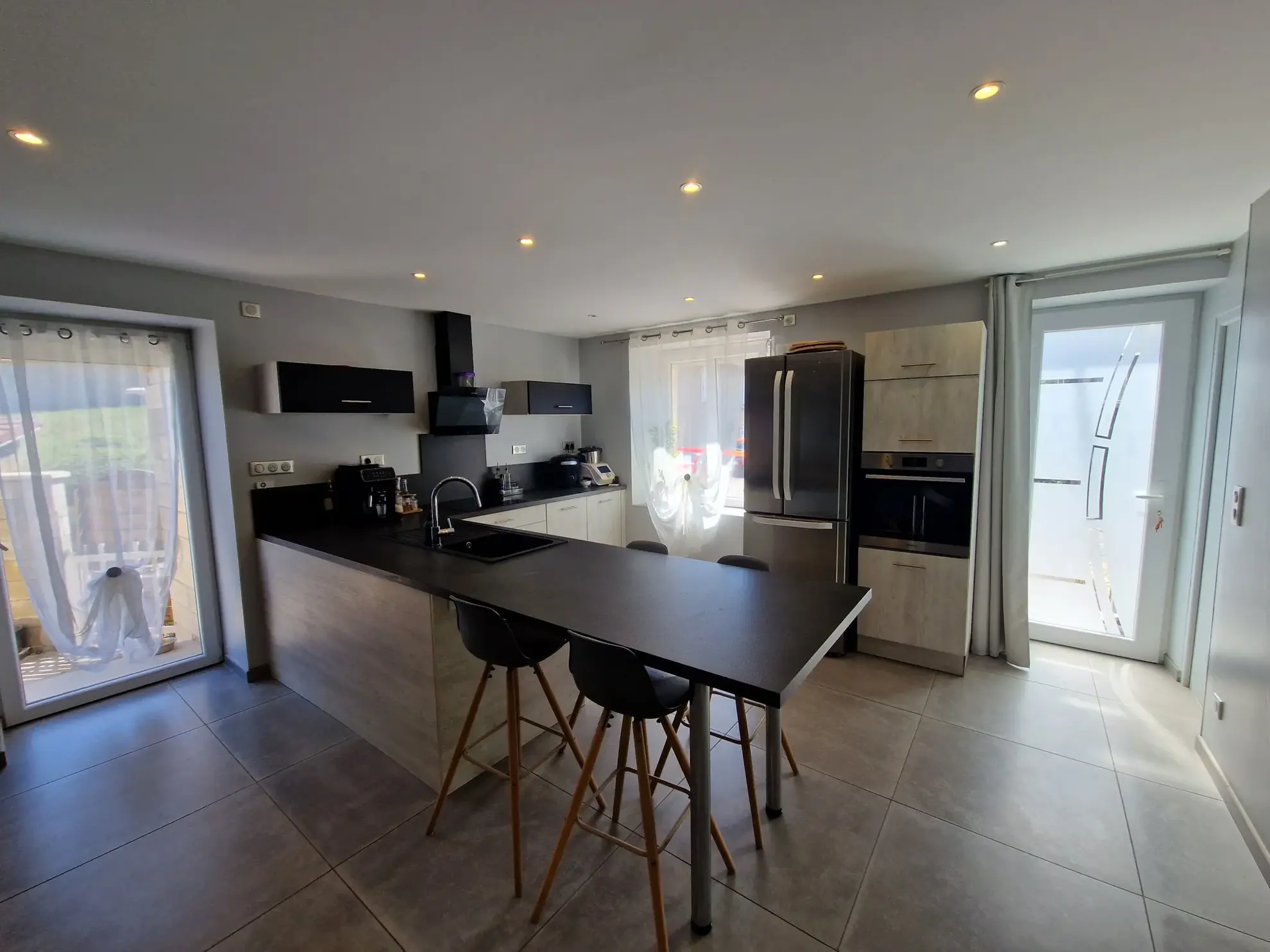 Charmante maison avec piscine et terrasse à Neurey-en-Vaux - 103 m² 