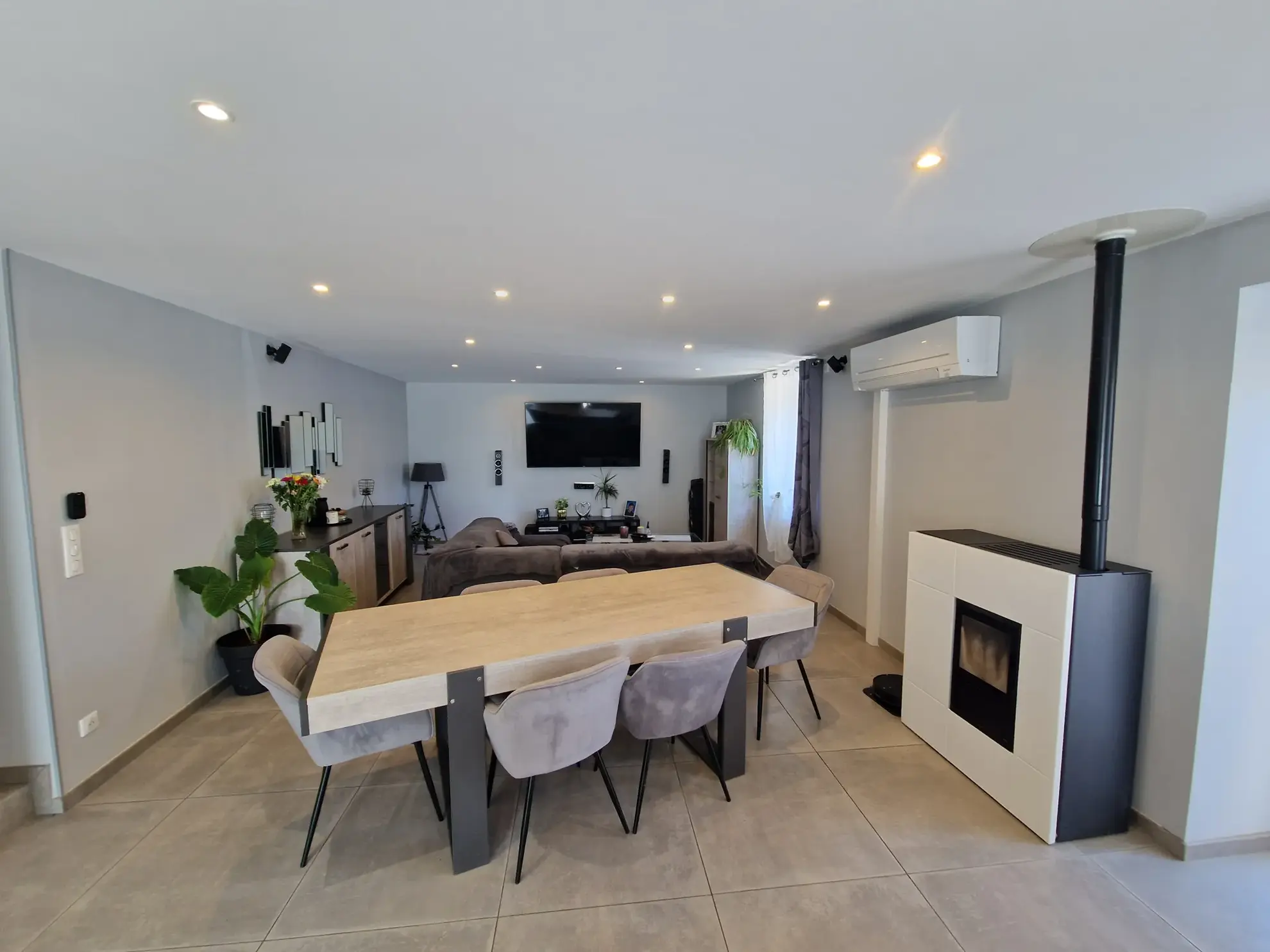 Charmante maison avec piscine et terrasse à Neurey-en-Vaux - 103 m² 