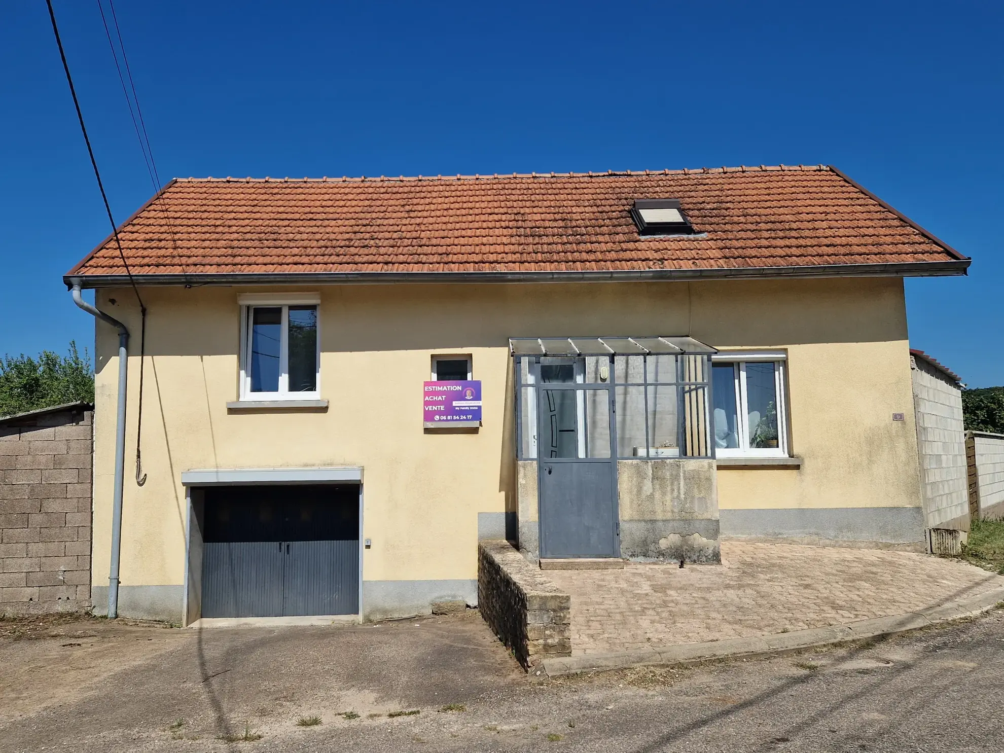 Charmante maison avec piscine et terrasse à Neurey-en-Vaux - 103 m²