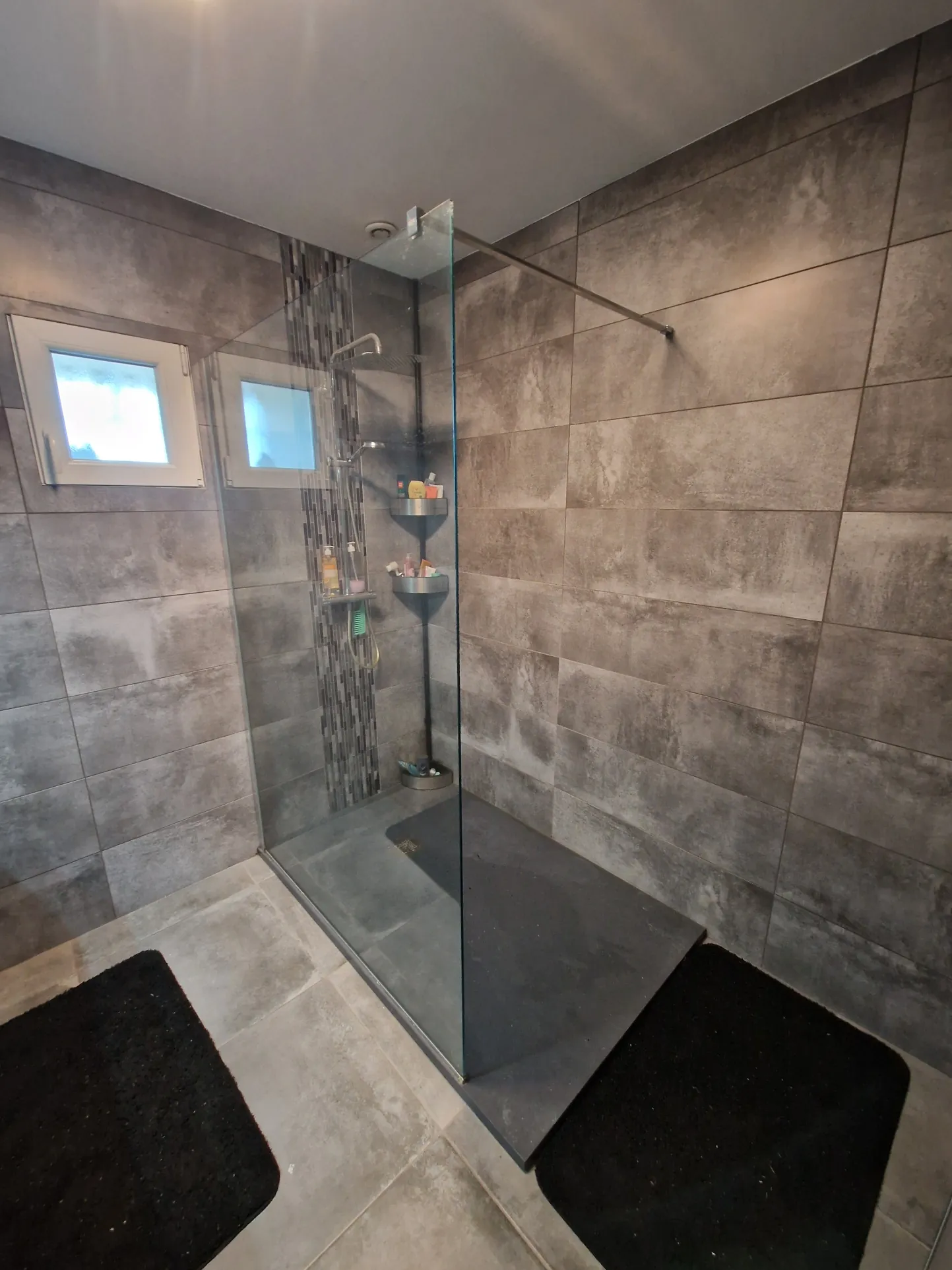 Charmante maison avec piscine et terrasse à Neurey-en-Vaux - 103 m² 