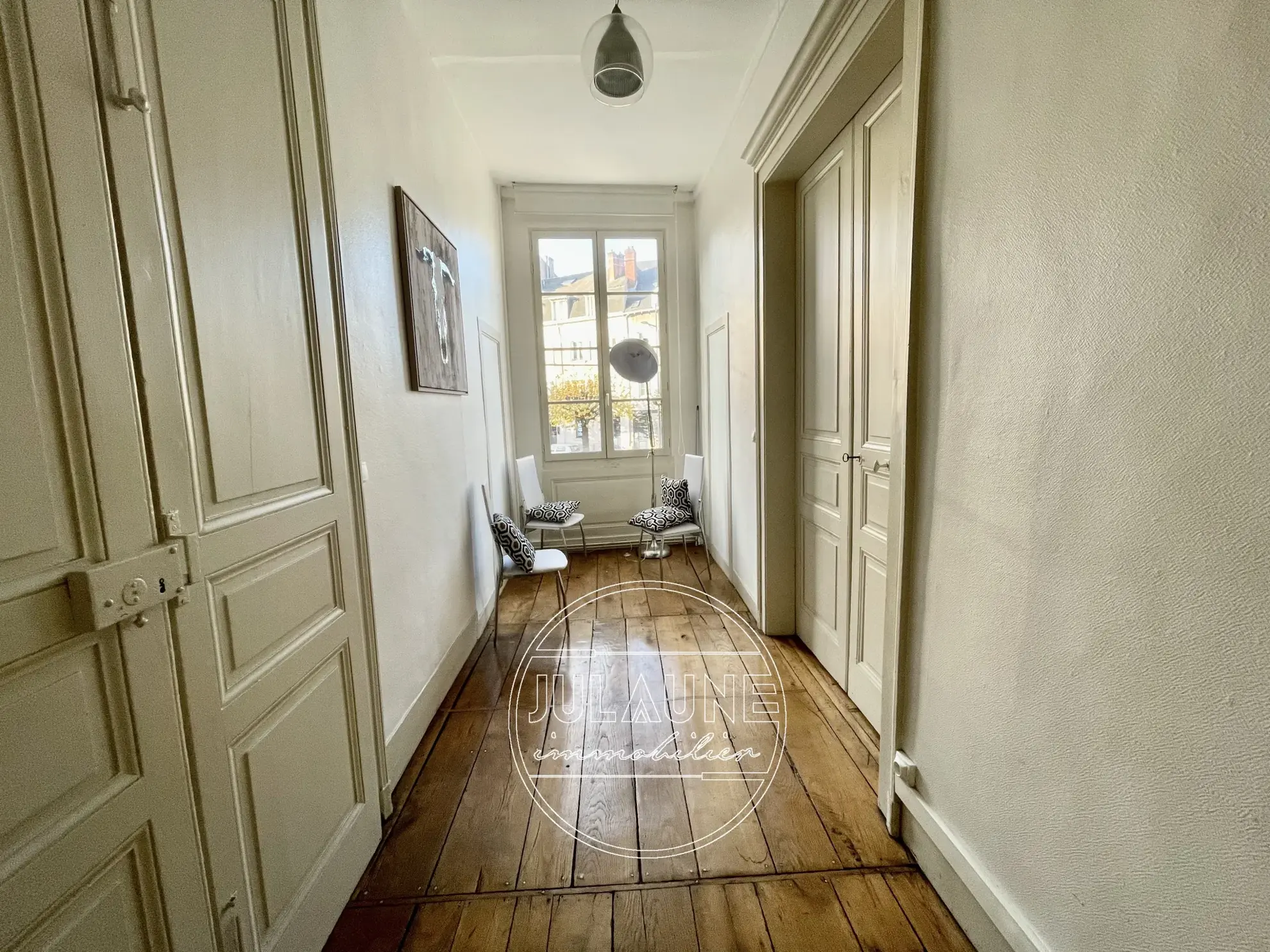 Appartement de 102 m² en hypercentre de Limoges avec potentiel de transformation en logement 