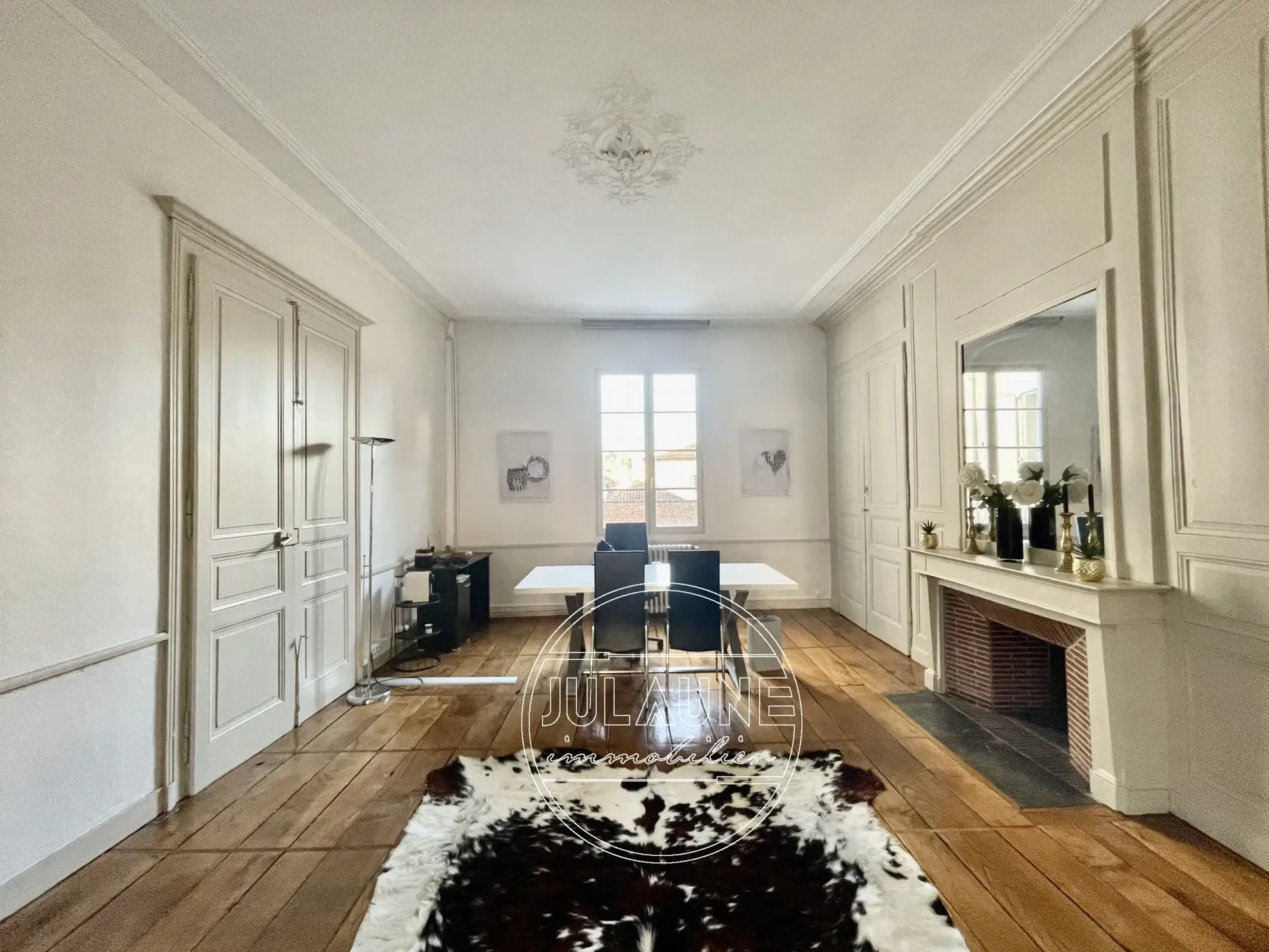 Appartement de 102 m² en hypercentre de Limoges avec potentiel de transformation en logement 