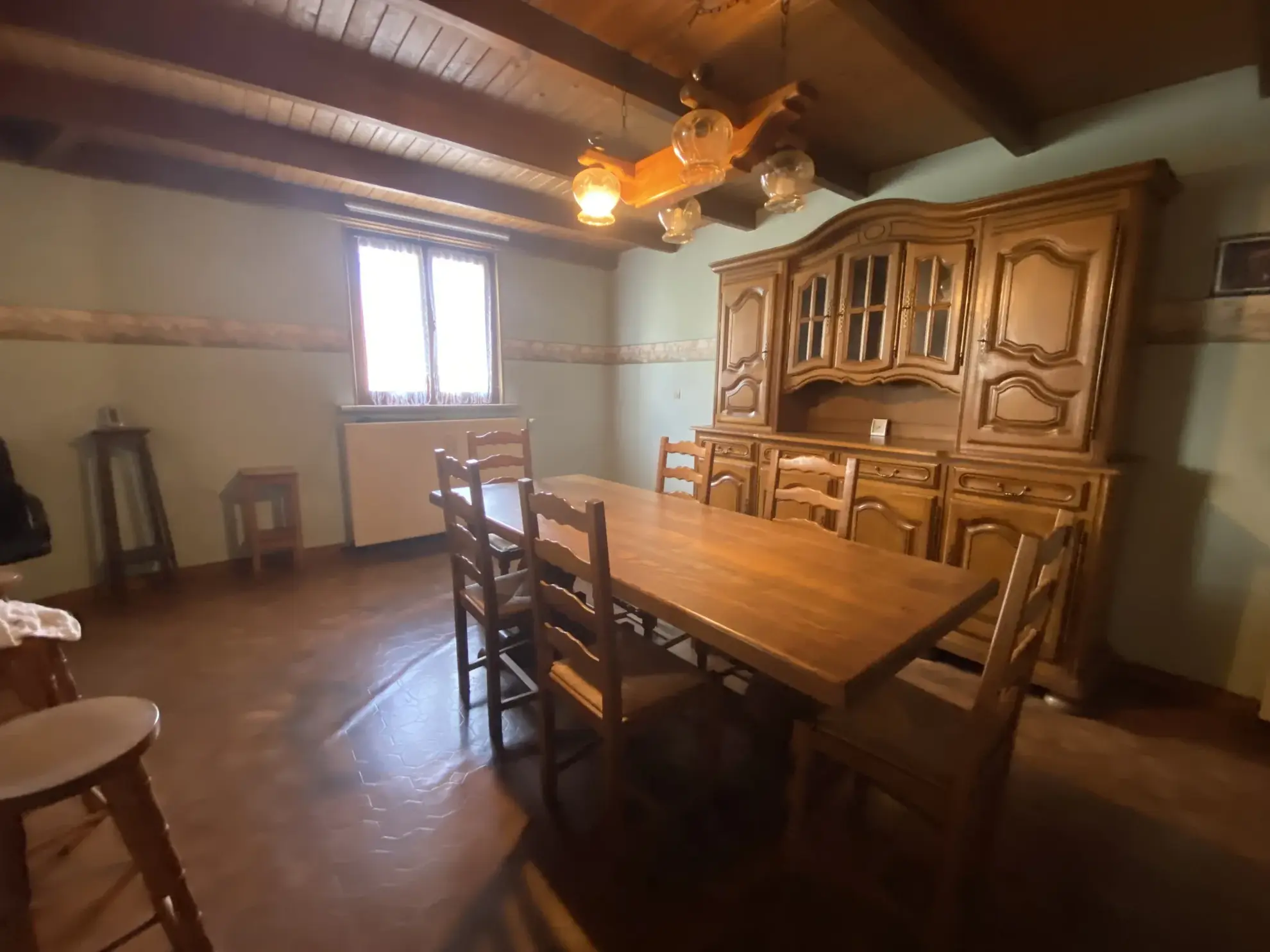 Maison F5 à Rémering avec garage, cuisine équipée, pièces mansardées, à vendre 