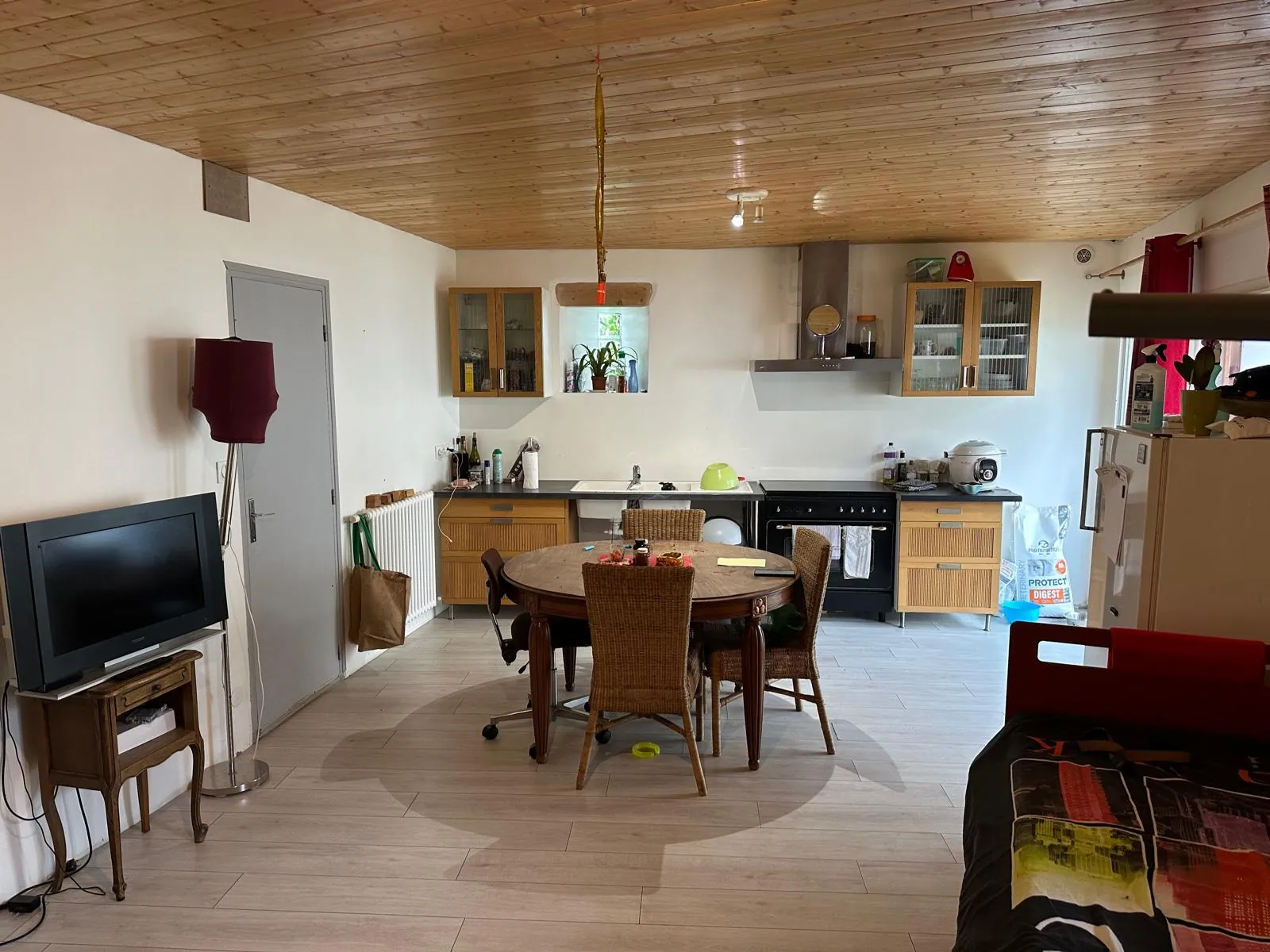 Maison de village avec studio indép. et terrasse panoramique au Clapier 