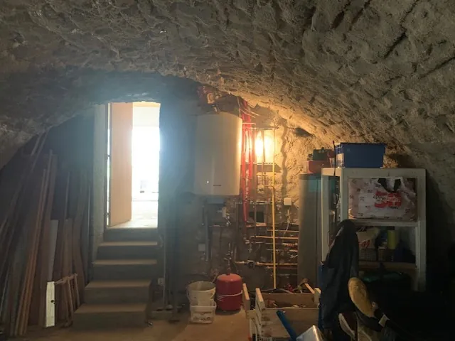 Maison de village avec studio indép. et terrasse panoramique au Clapier 