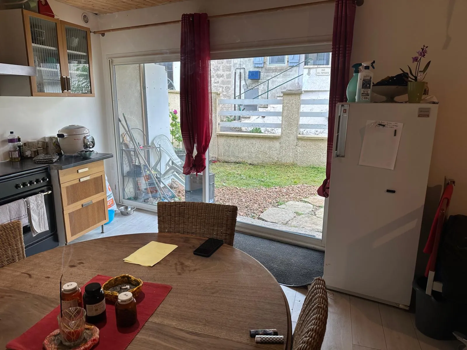 Maison de village avec studio indép. et terrasse panoramique au Clapier 