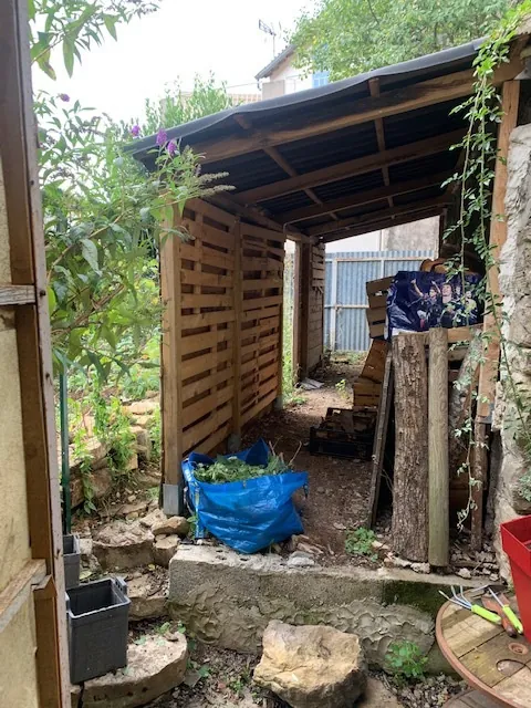 Maison de village avec studio indép. et terrasse panoramique au Clapier 