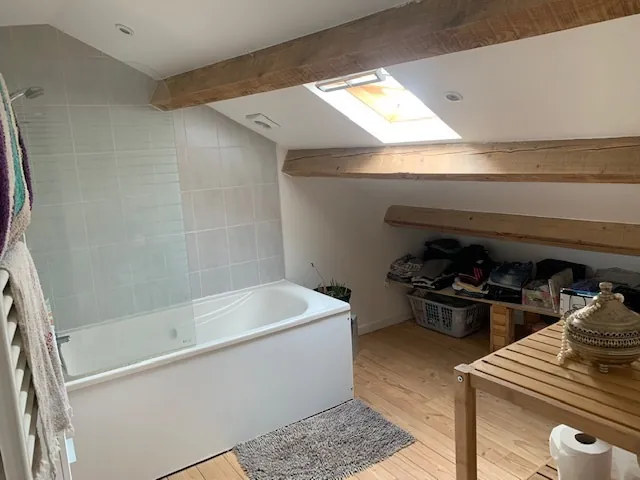 Maison de village avec studio indép. et terrasse panoramique au Clapier 