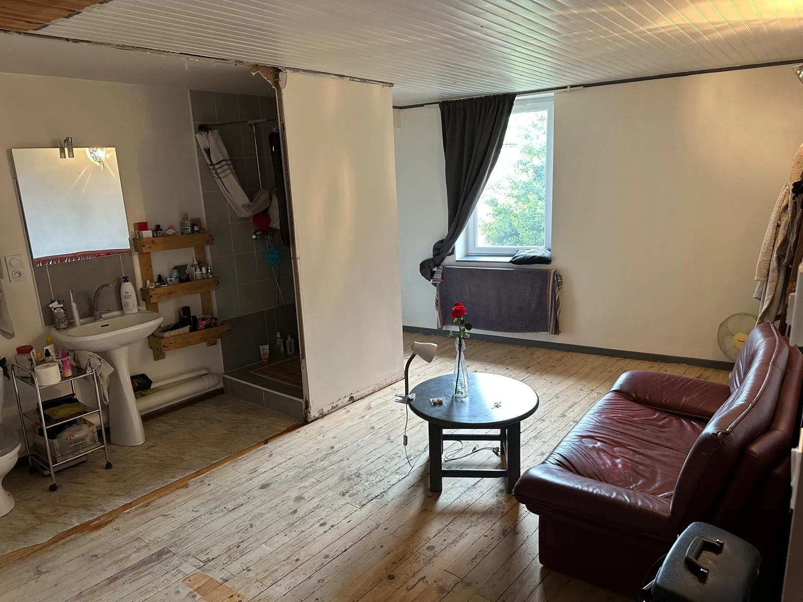 Maison de village avec studio indép. et terrasse panoramique au Clapier 