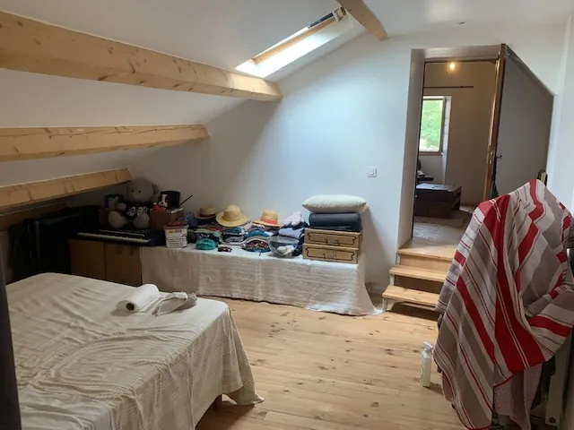 Maison de village avec studio indép. et terrasse panoramique au Clapier 