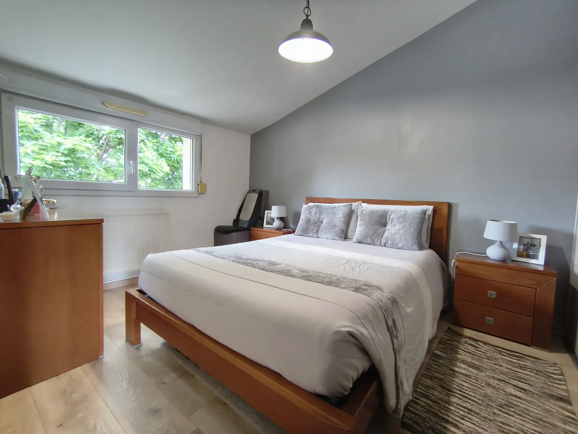 Appartement duplex de 61 m² à Romans Ouest avec balcon et garage 