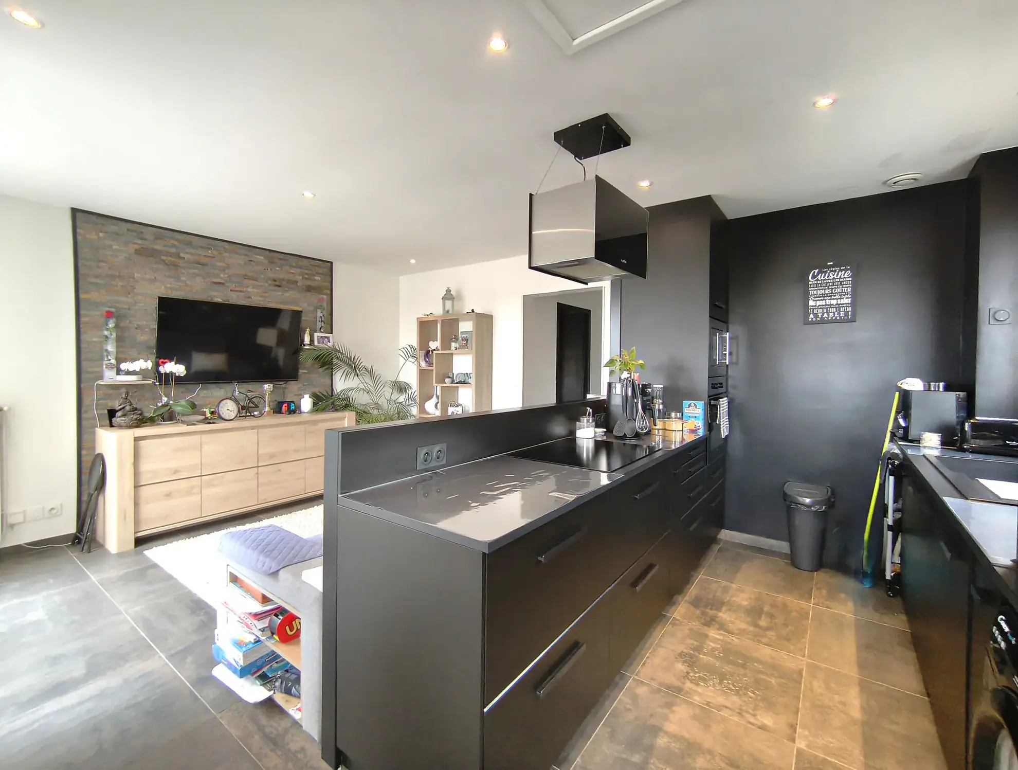 Appartement duplex de 61 m² à Romans Ouest avec balcon et garage 