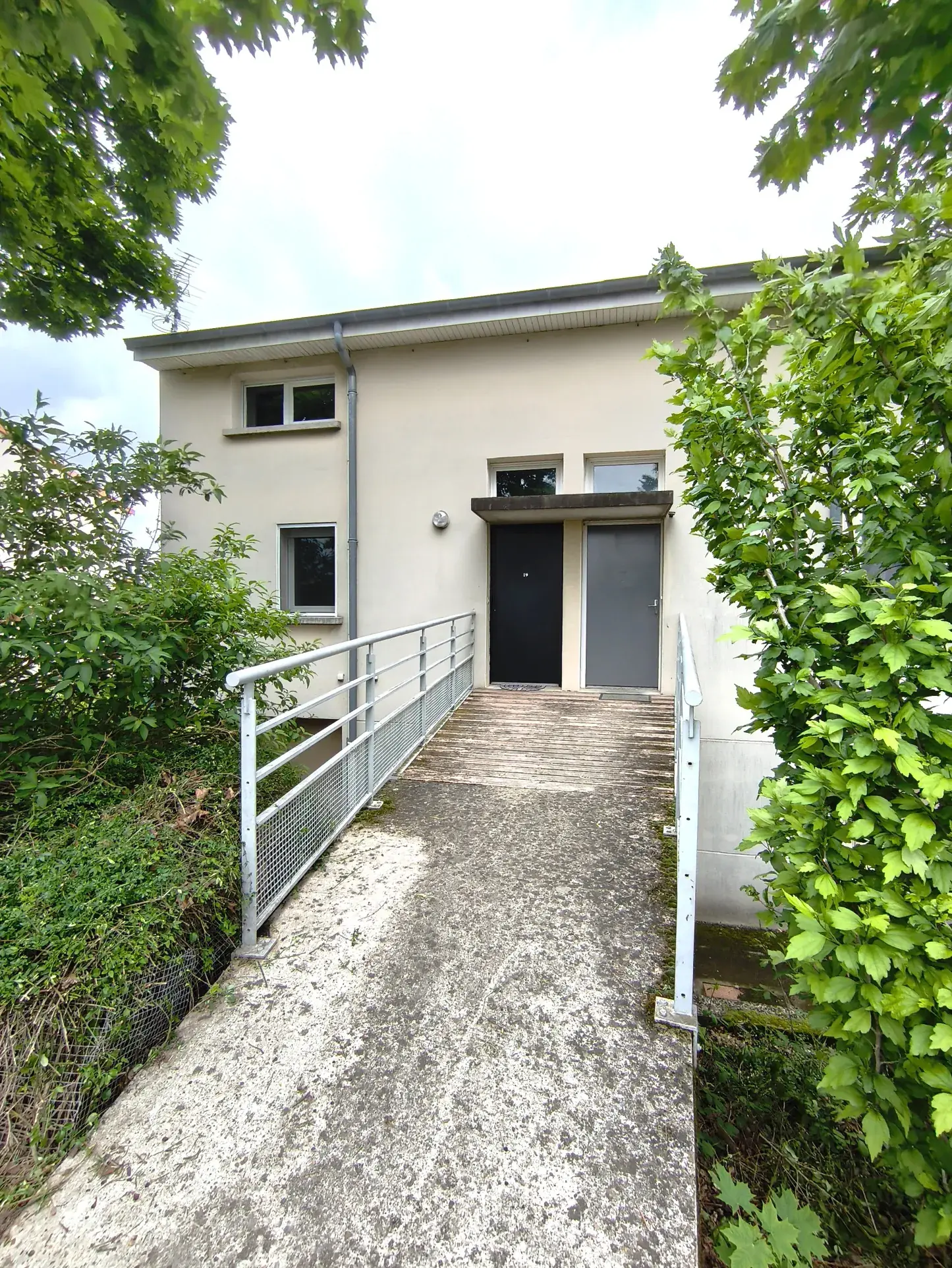 Appartement duplex de 61 m² à Romans Ouest avec balcon et garage 