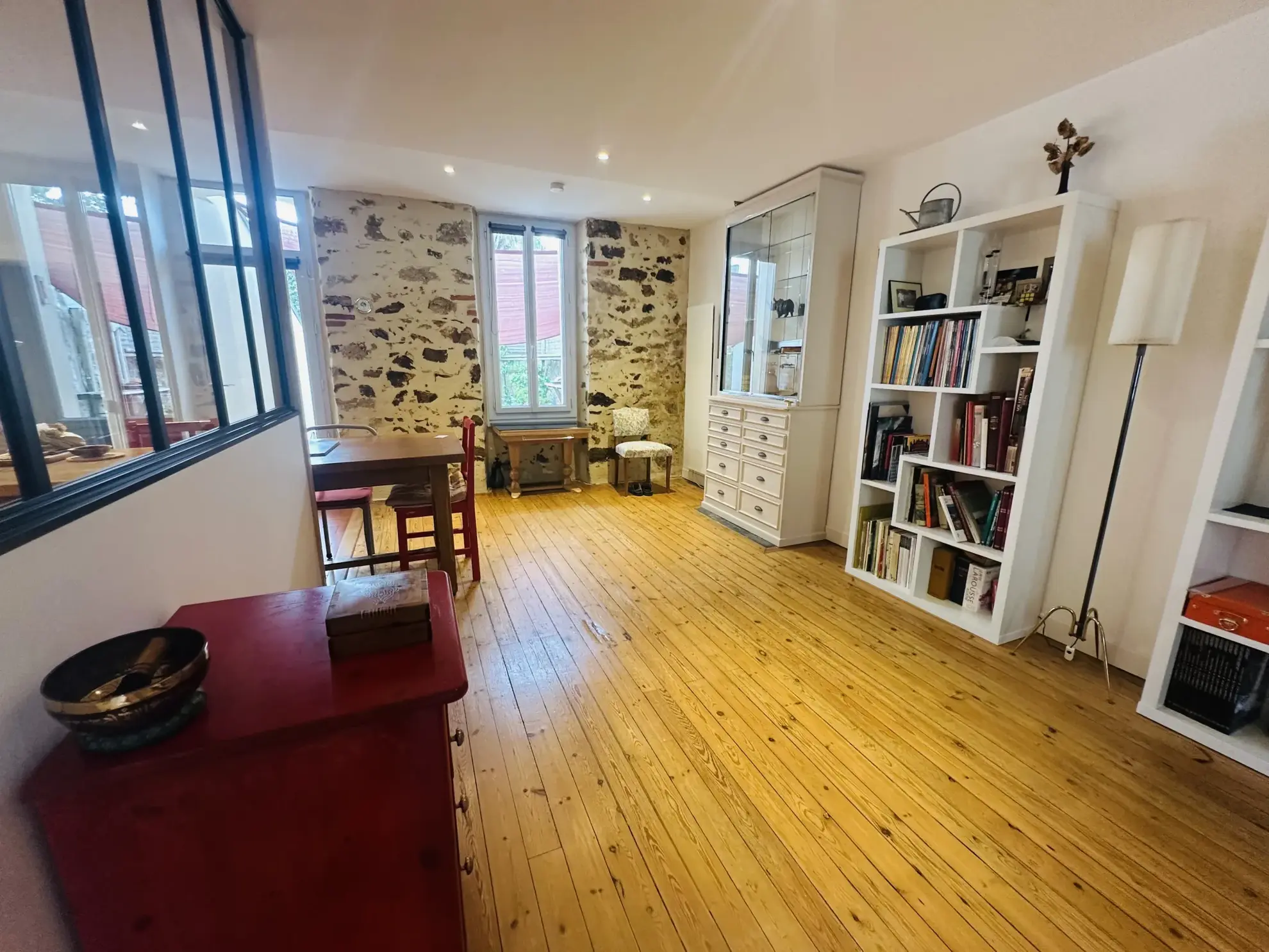 Maison pleine de charme avec jardin à La Roche-sur-Yon 