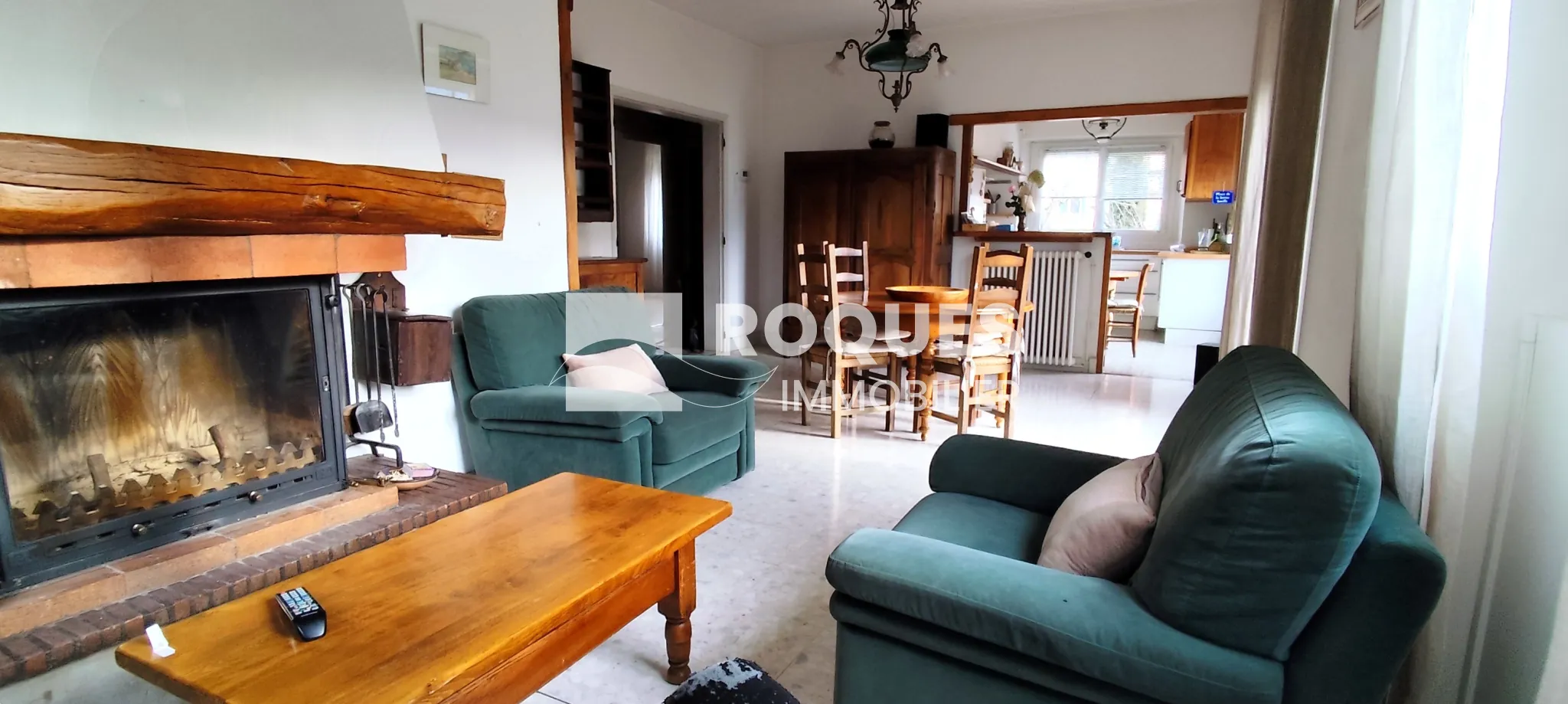 Grande maison dans un parc arboré avec vue sur Larzac à Millau 