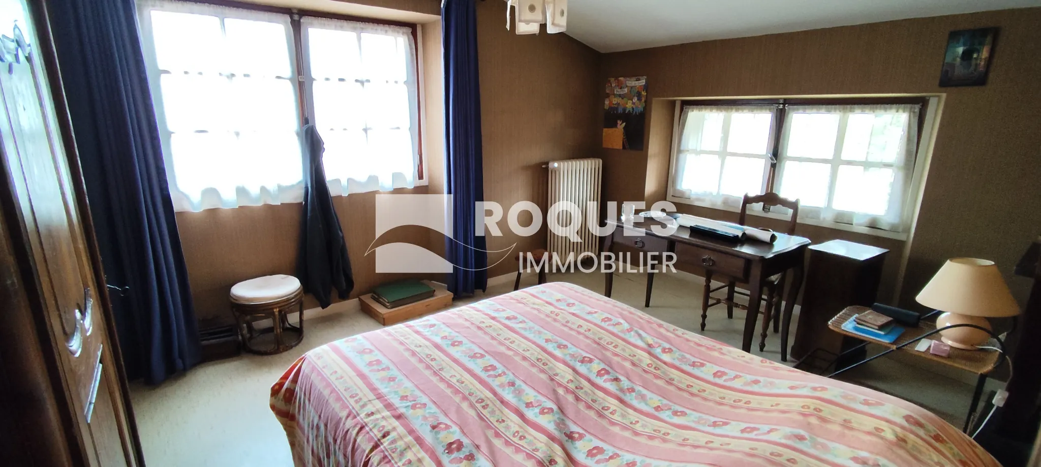Grande maison dans un parc arboré avec vue sur Larzac à Millau 