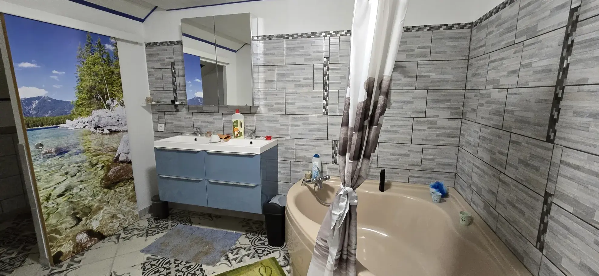 Maison de village à Servin de 191 m² avec deux unités, garage et terrain - Excellent potential d'investissement 