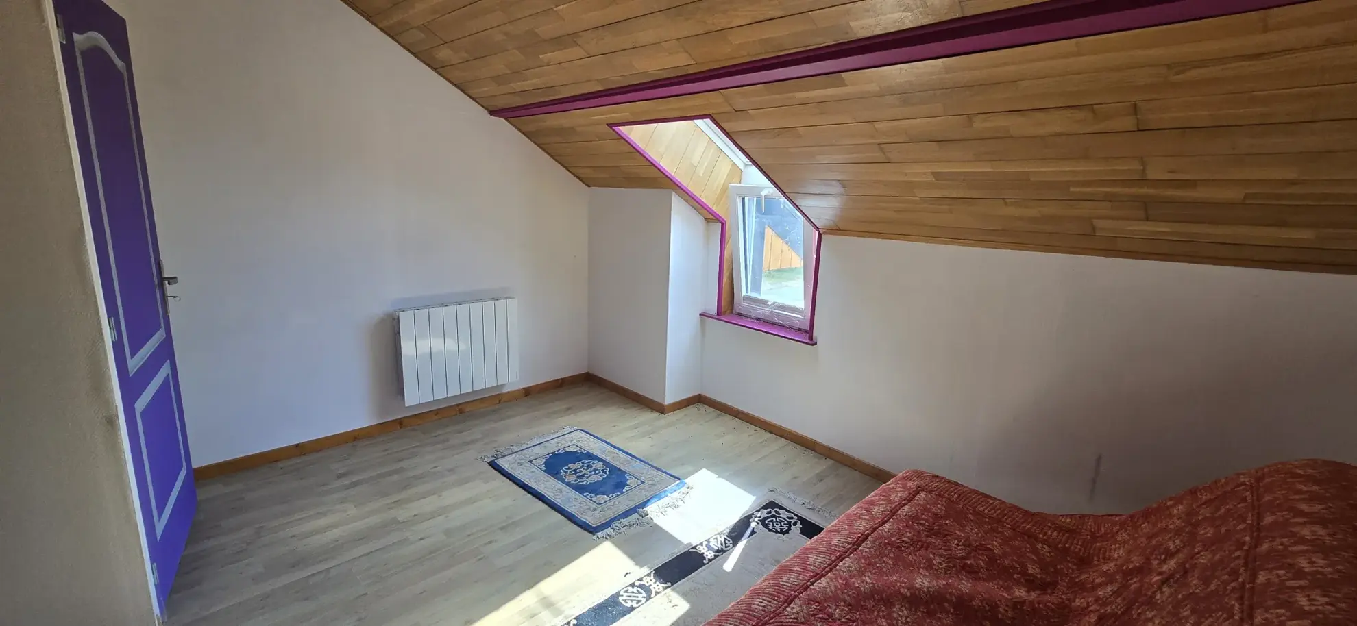 Maison de village à Servin de 191 m² avec deux unités, garage et terrain - Excellent potential d'investissement 