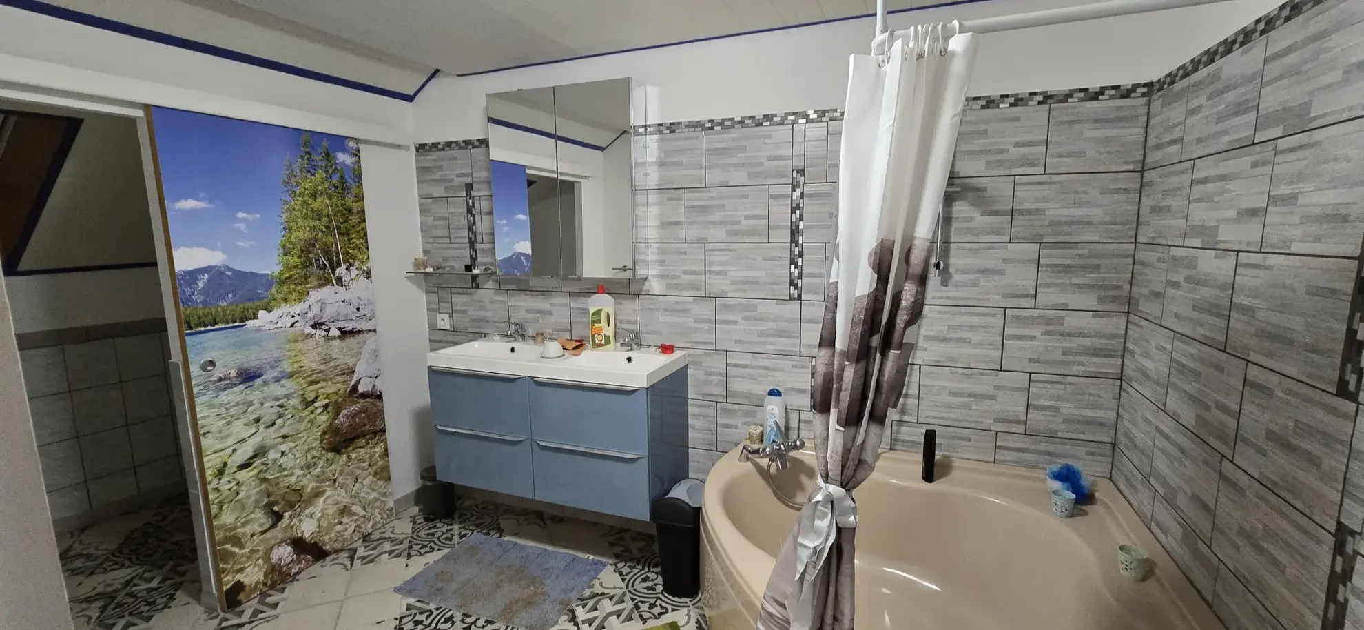 Maison de village à Servin de 191 m² avec deux unités, garage et terrain - Excellent potential d'investissement 