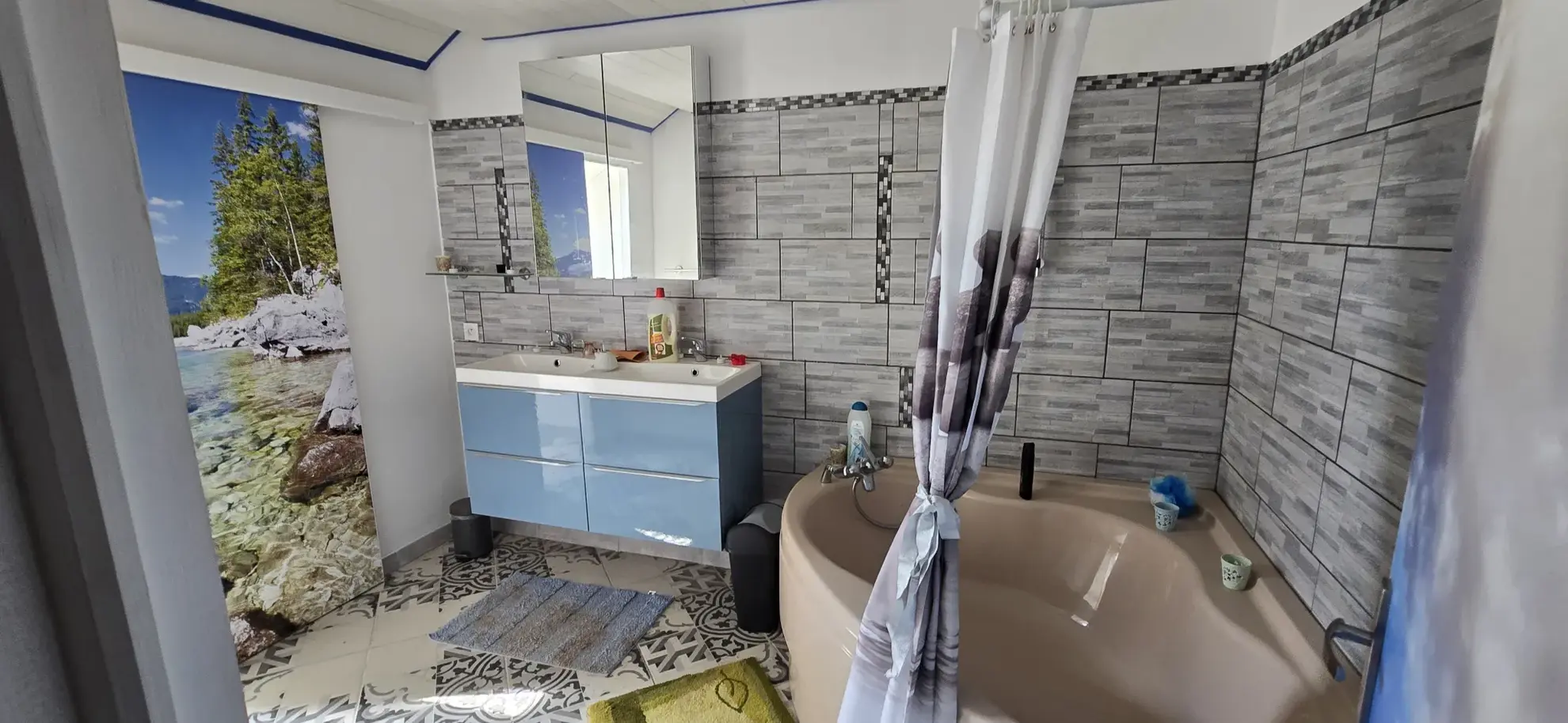 Maison de village à Servin de 191 m² avec deux unités, garage et terrain - Excellent potential d'investissement 