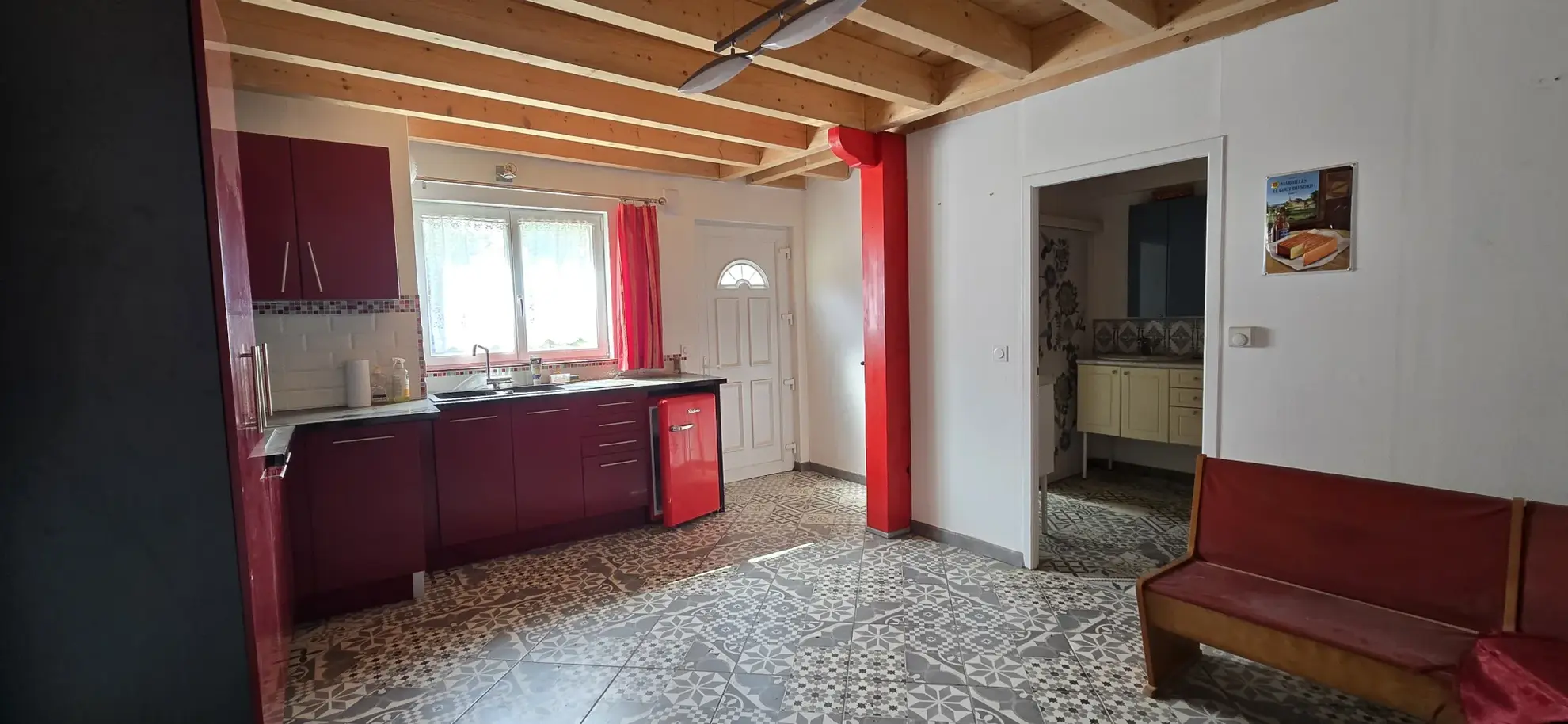 Maison de village à Servin de 191 m² avec deux unités, garage et terrain - Excellent potential d'investissement 