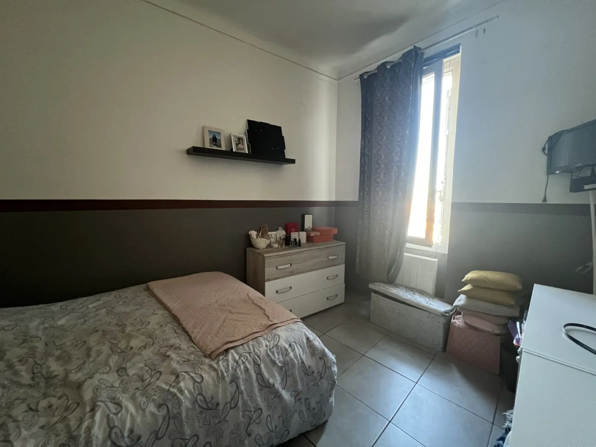 Appartement T3 loué à Marseille secteur Bon Secours avec cour et cave 