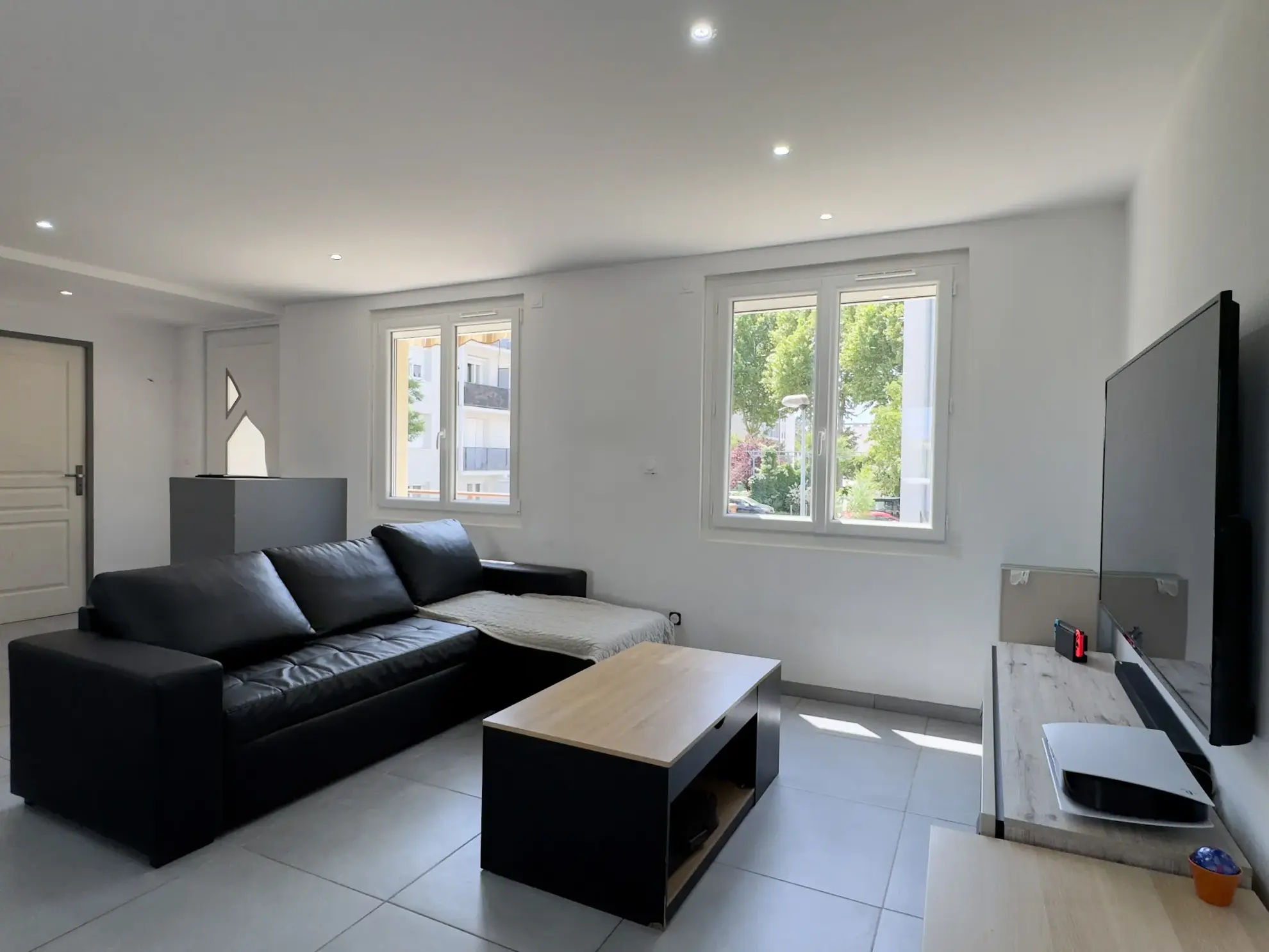 Maison rénovée de 80 m² avec jardin à Guilherand-Granges en Ardèche 