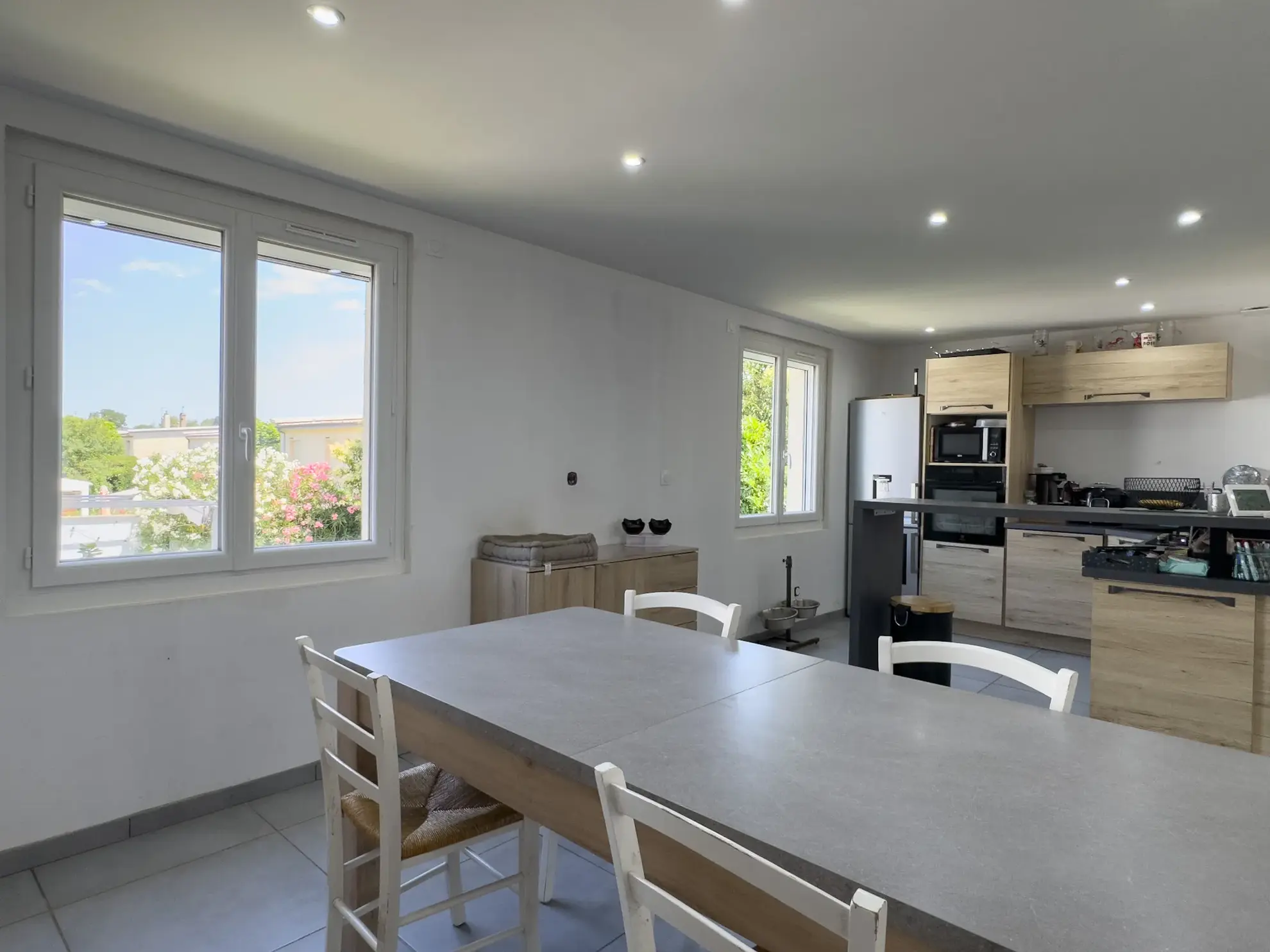 Maison rénovée de 80 m² avec jardin à Guilherand-Granges en Ardèche 