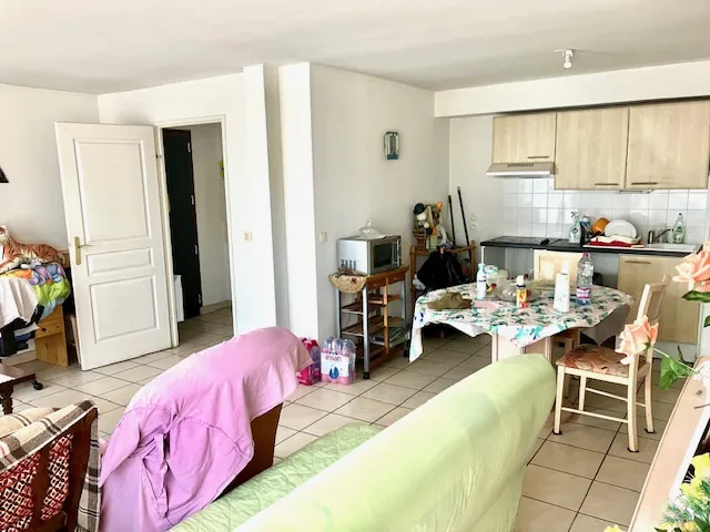 Appartement T2 lumineux à vendre à Calais pour investissement locatif 