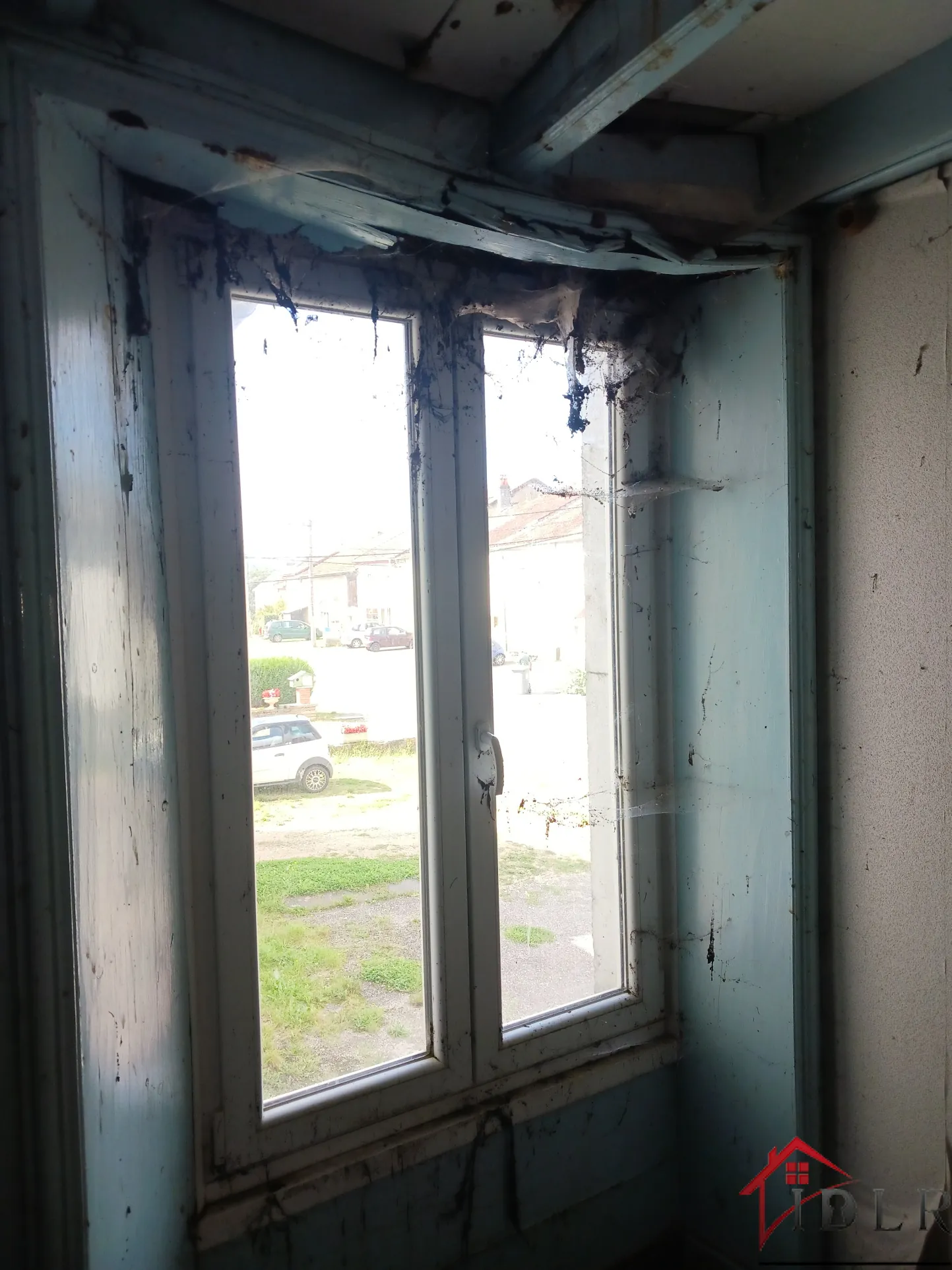 À vendre à Gevigney-et-Mercey : maison de 58m² avec dépendances et jardin, opportunité d'investissement 