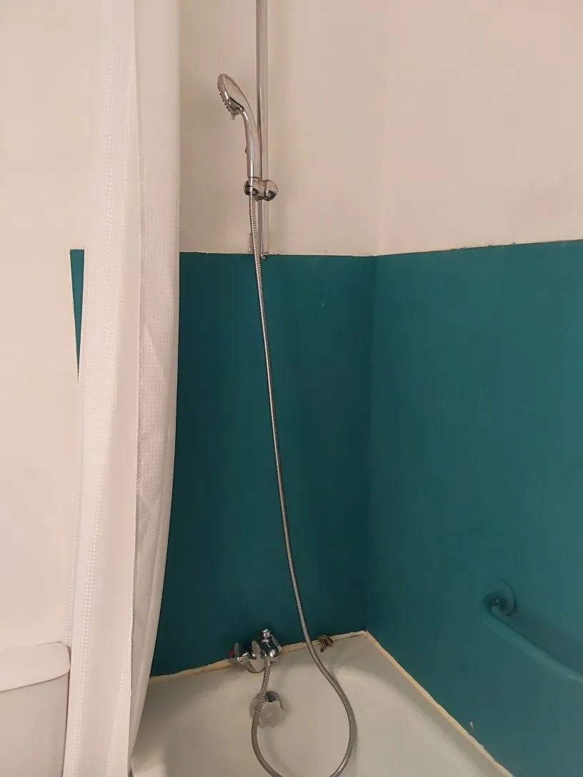 Charmant appartement F2 meublé de 31 m2 à Nîmes secteur Placette 