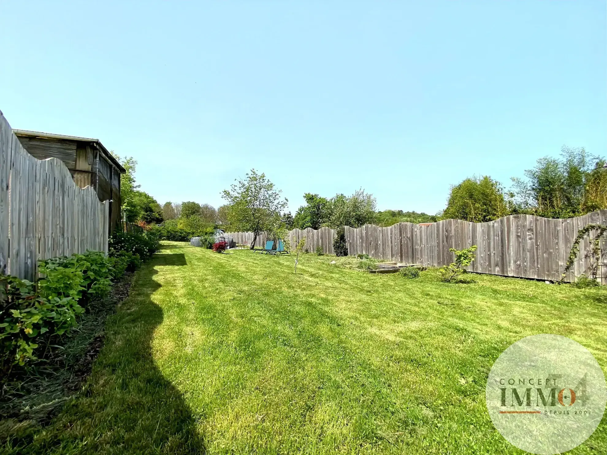 Maison familiale avec piscine et jardin à Trondes, proche Toul 