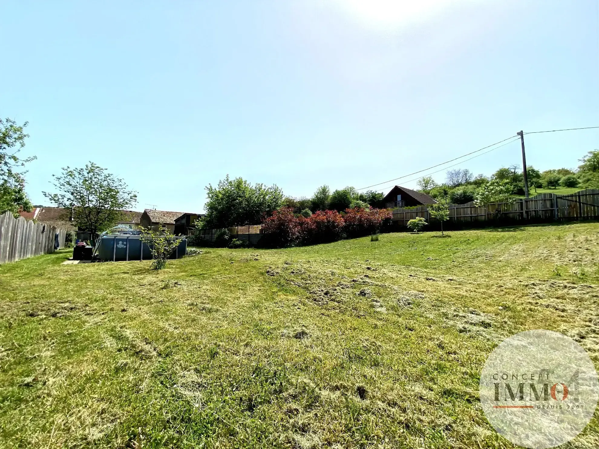 Maison familiale avec piscine et jardin à Trondes, proche Toul 