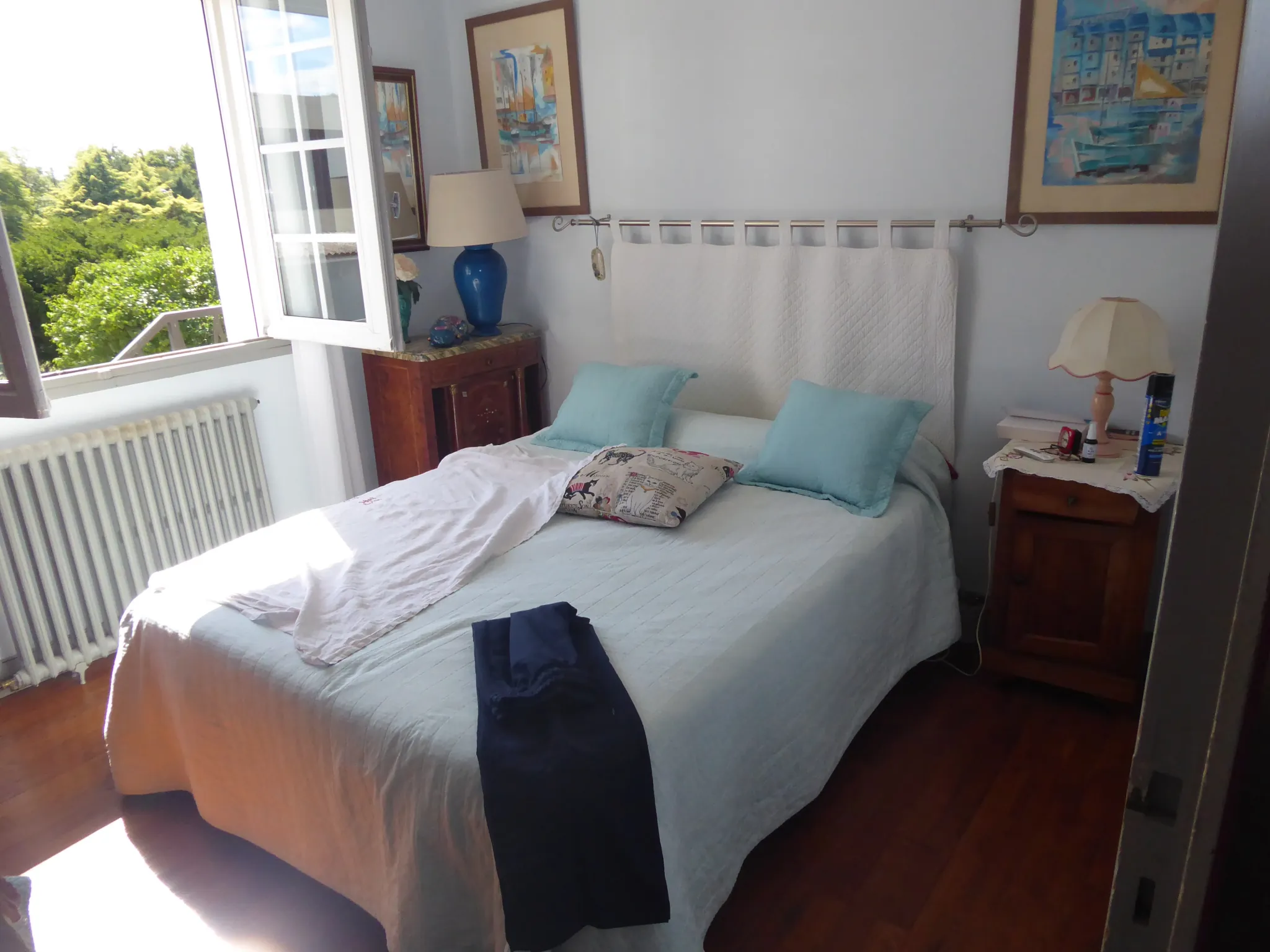 Belle maison familiale avec dépendances et grand terrain à Coulaures 