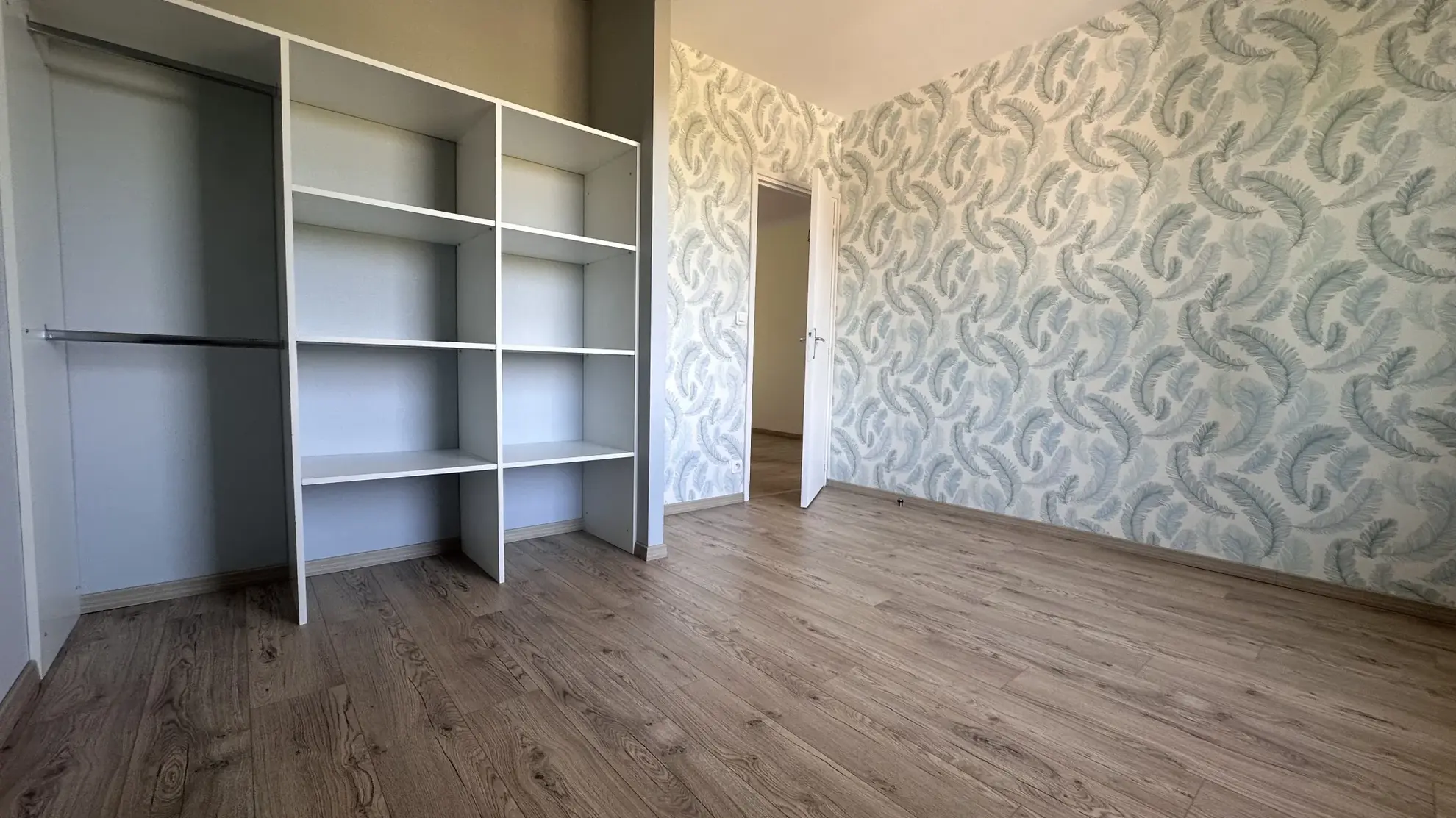 Maison contemporaine rénovée à Riberac avec 4 chambres et vue dégagée 