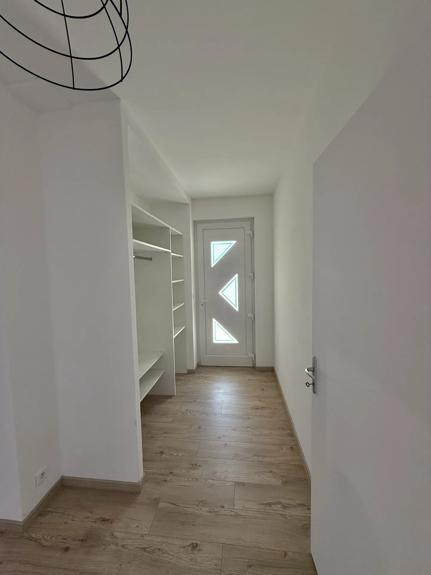 Maison contemporaine rénovée à Riberac avec 4 chambres et vue dégagée 